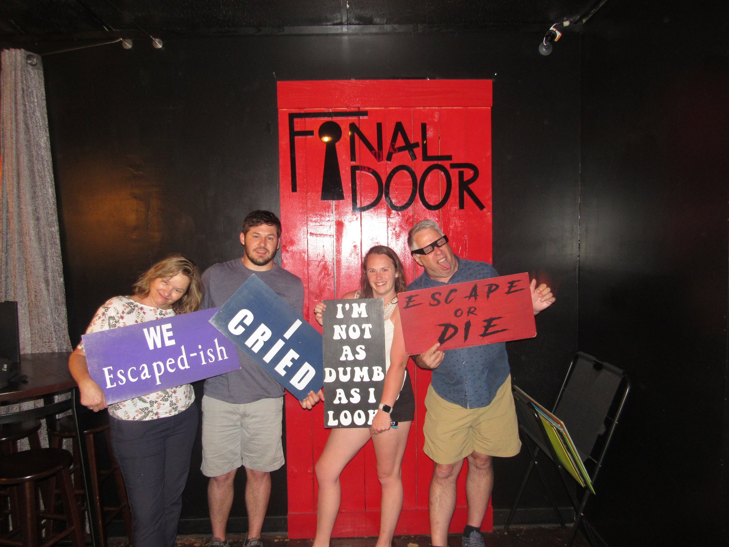 the-final-door-escape-room-columbia-sc-team-photos-06-24-22 (11).JPG