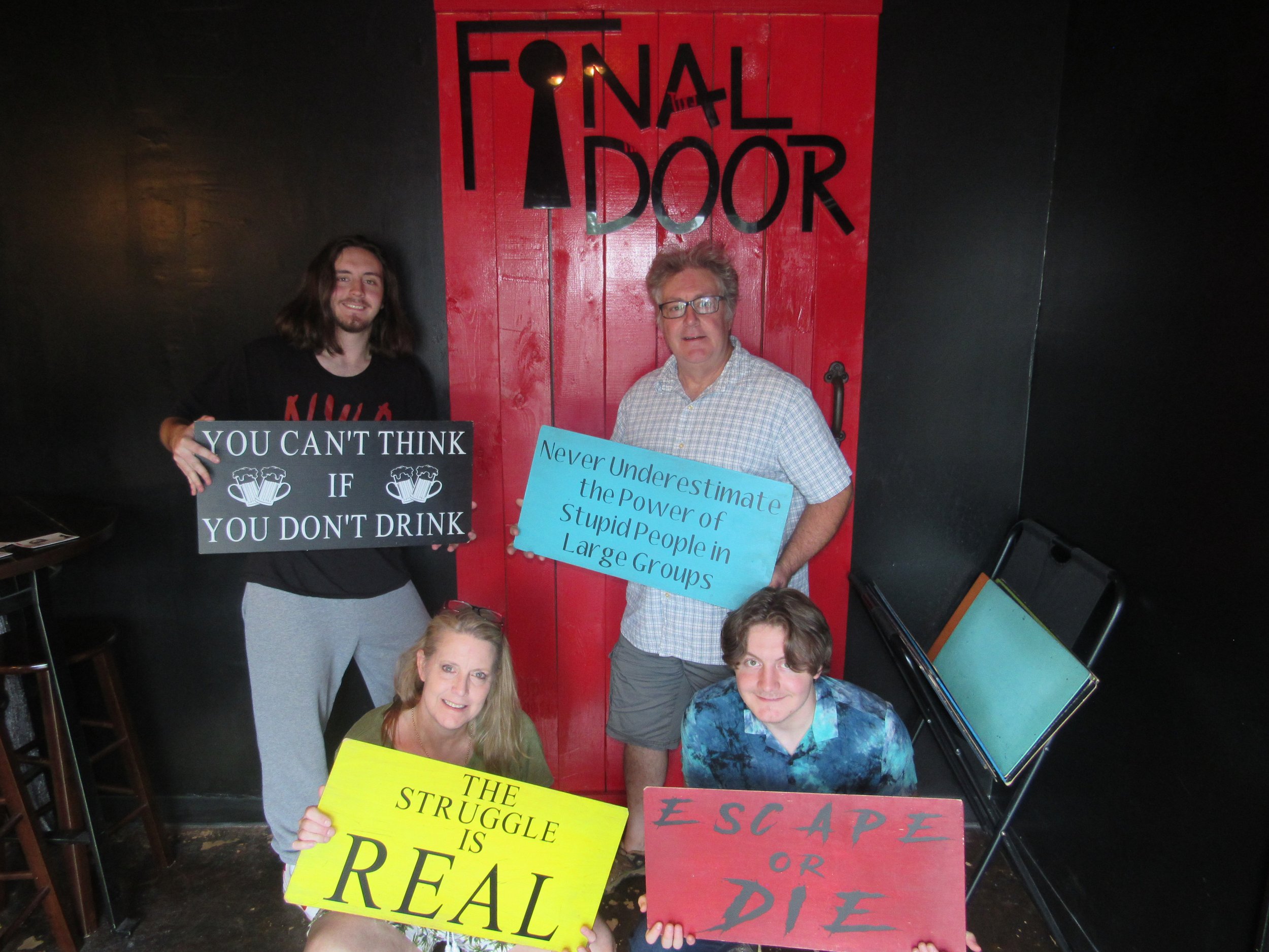 the-final-door-escape-room-columbia-sc-team-photos-07-17-22 (11).JPG