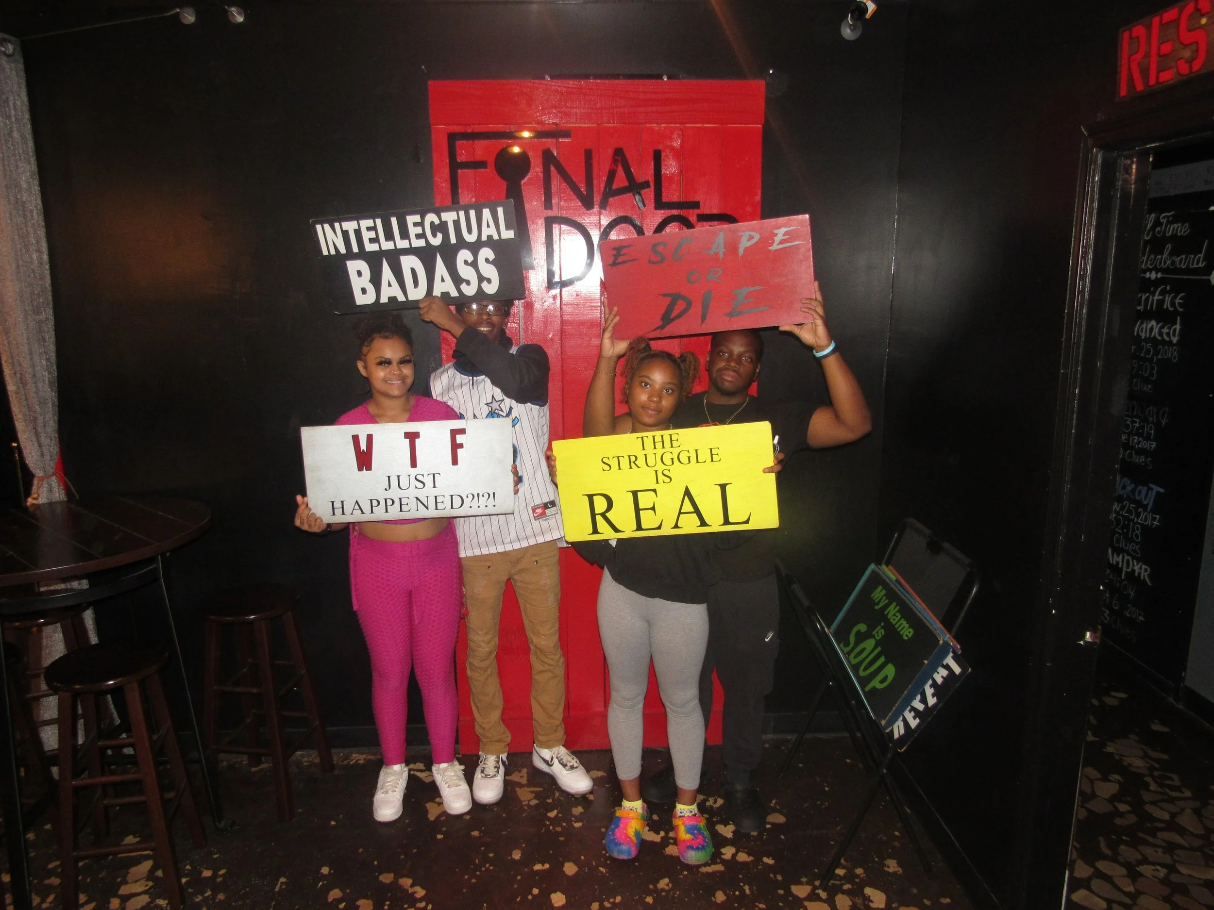 the-final-door-escape-room-columbia-sc-team-photos-07-24-22 (14).JPG