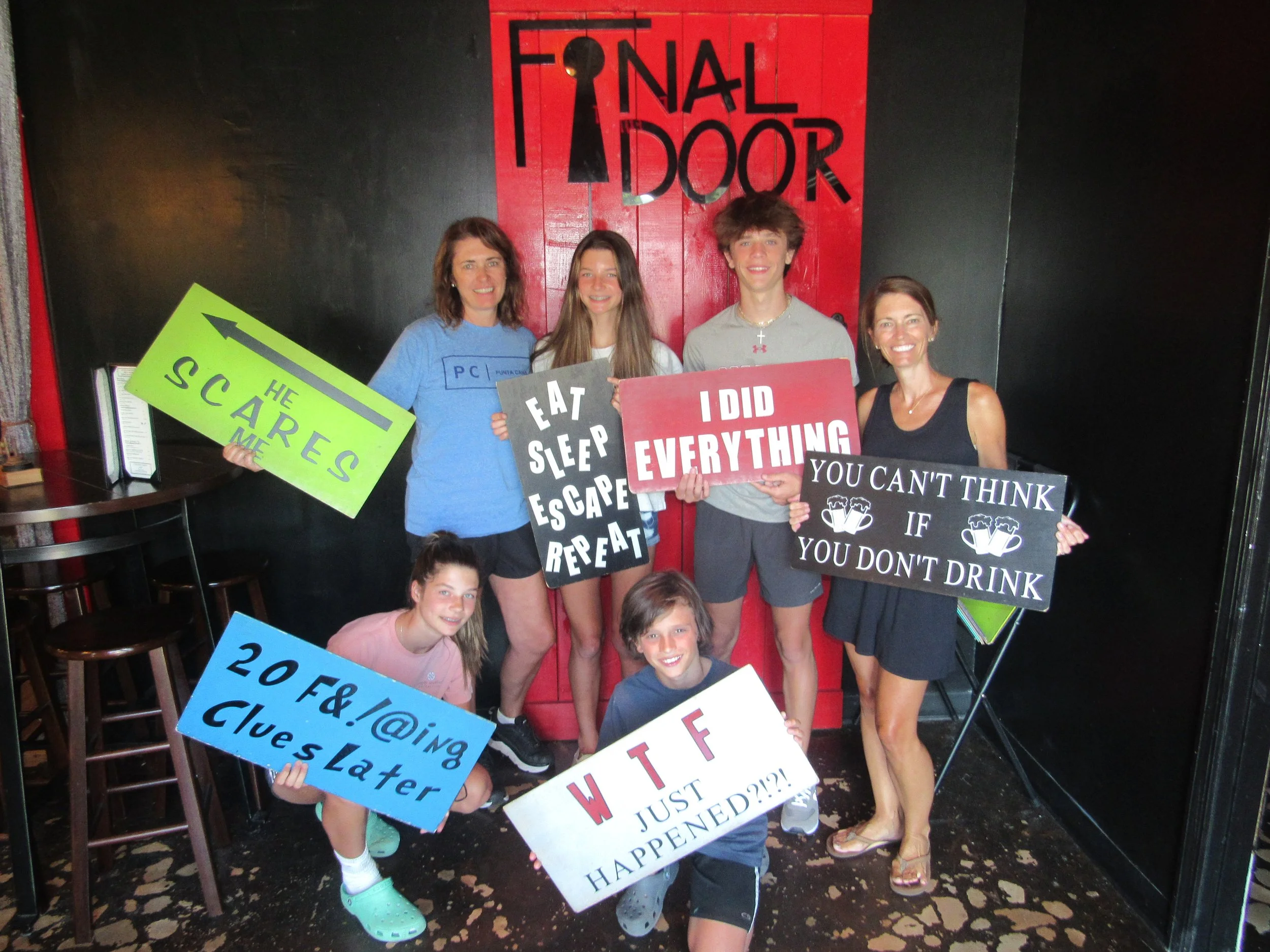the-final-door-escape-room-columbia-sc-team-photos-08-05-22 (3).JPG