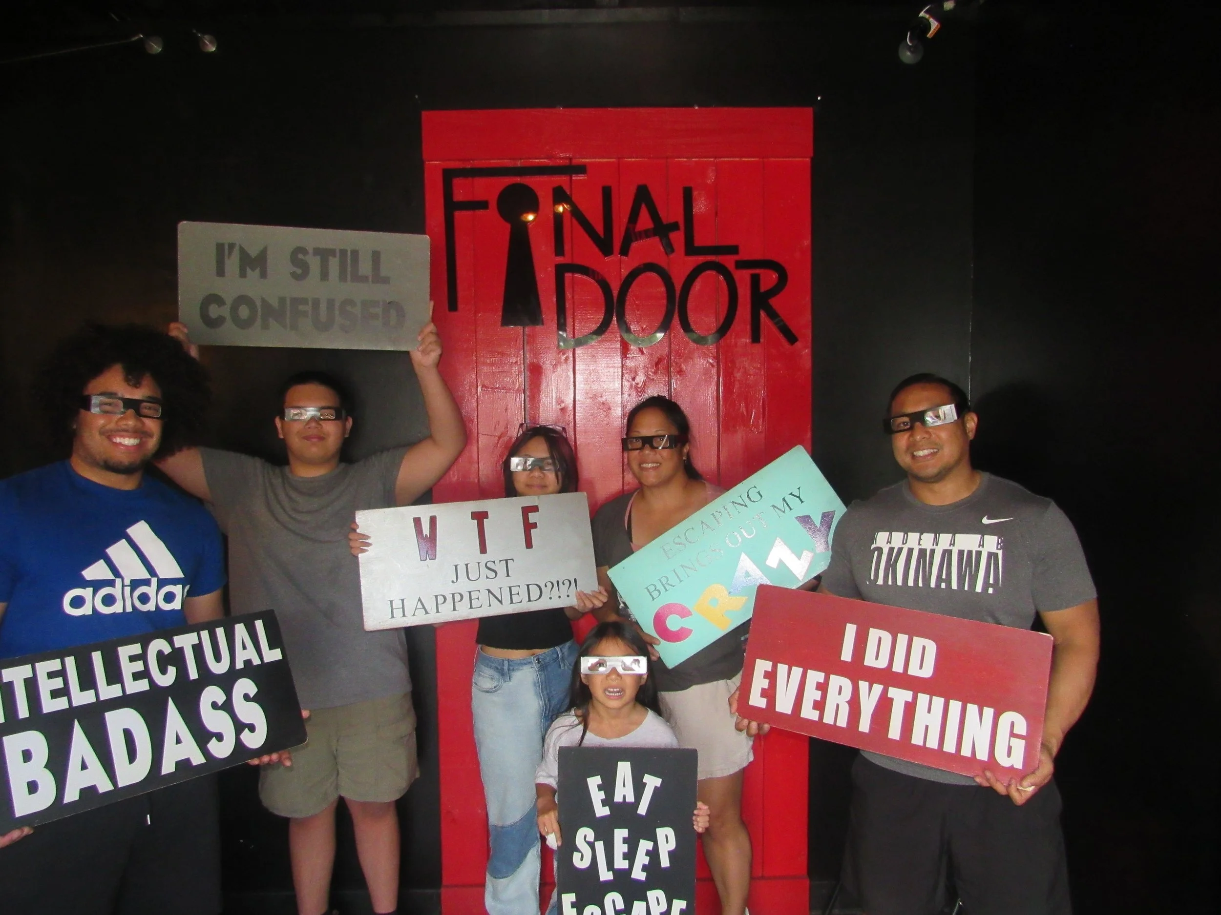 the-final-door-escape-room-columbia-sc-team-photos-08-05-22 (4).JPG