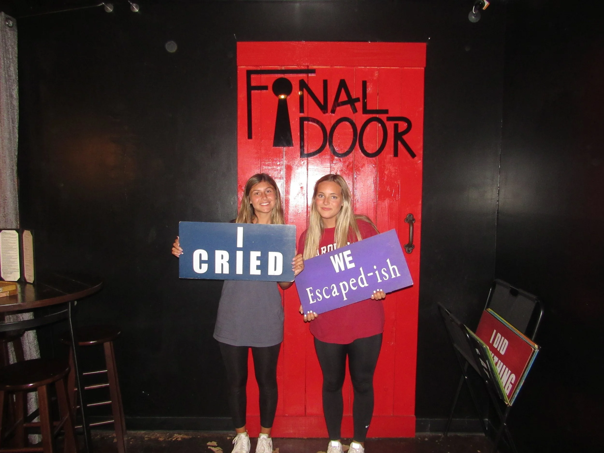the-final-door-escape-room-columbia-sc-team-photos-08-08-22 (4).JPG