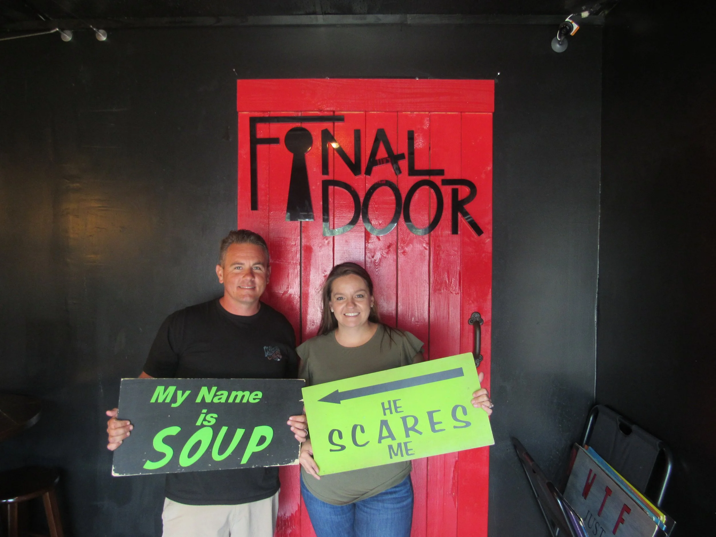 the-final-door-escape-room-columbia-sc-team-photos-08-09-22  (1).JPG