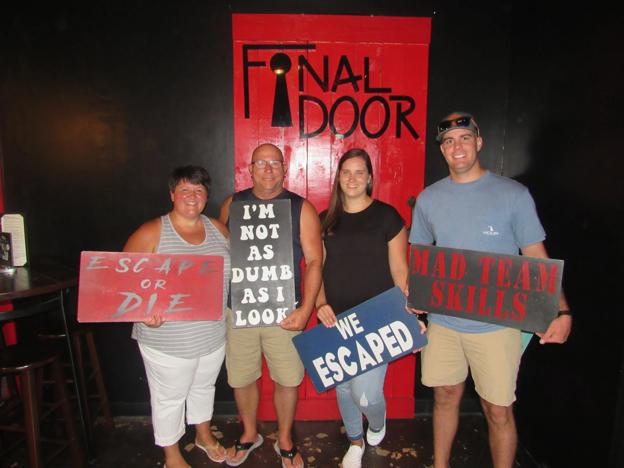 the-final-door-escape-room-columbia-sc-team-photos-08-10-22  (1).JPG