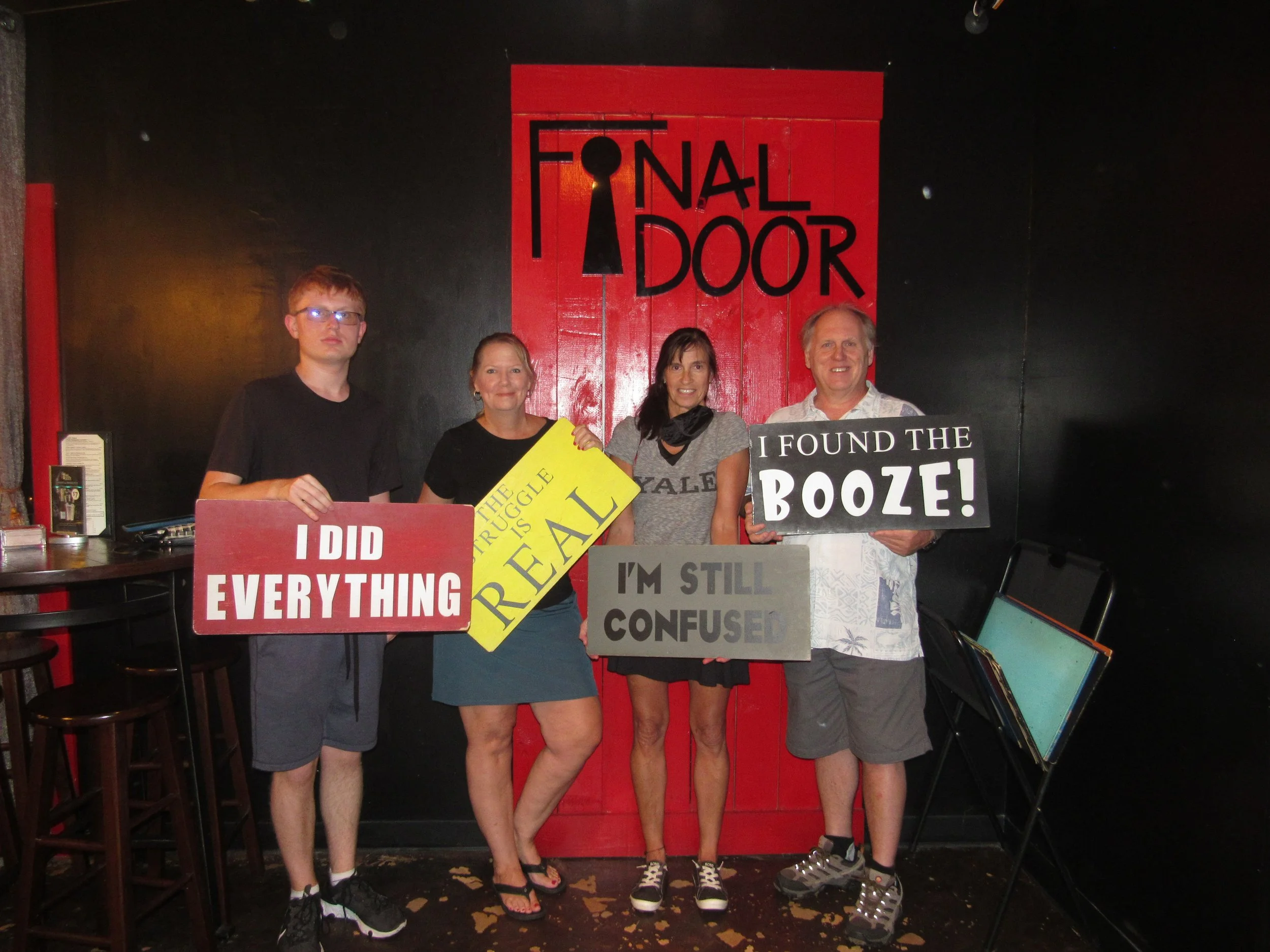the-final-door-escape-room-columbia-sc-team-photos-08-10-22  (3).JPG