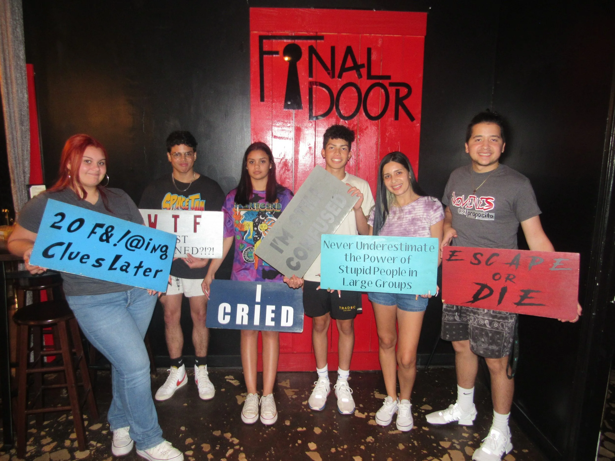 the-final-door-escape-room-columbia-sc-team-photos-08-22-22 (4).JPG