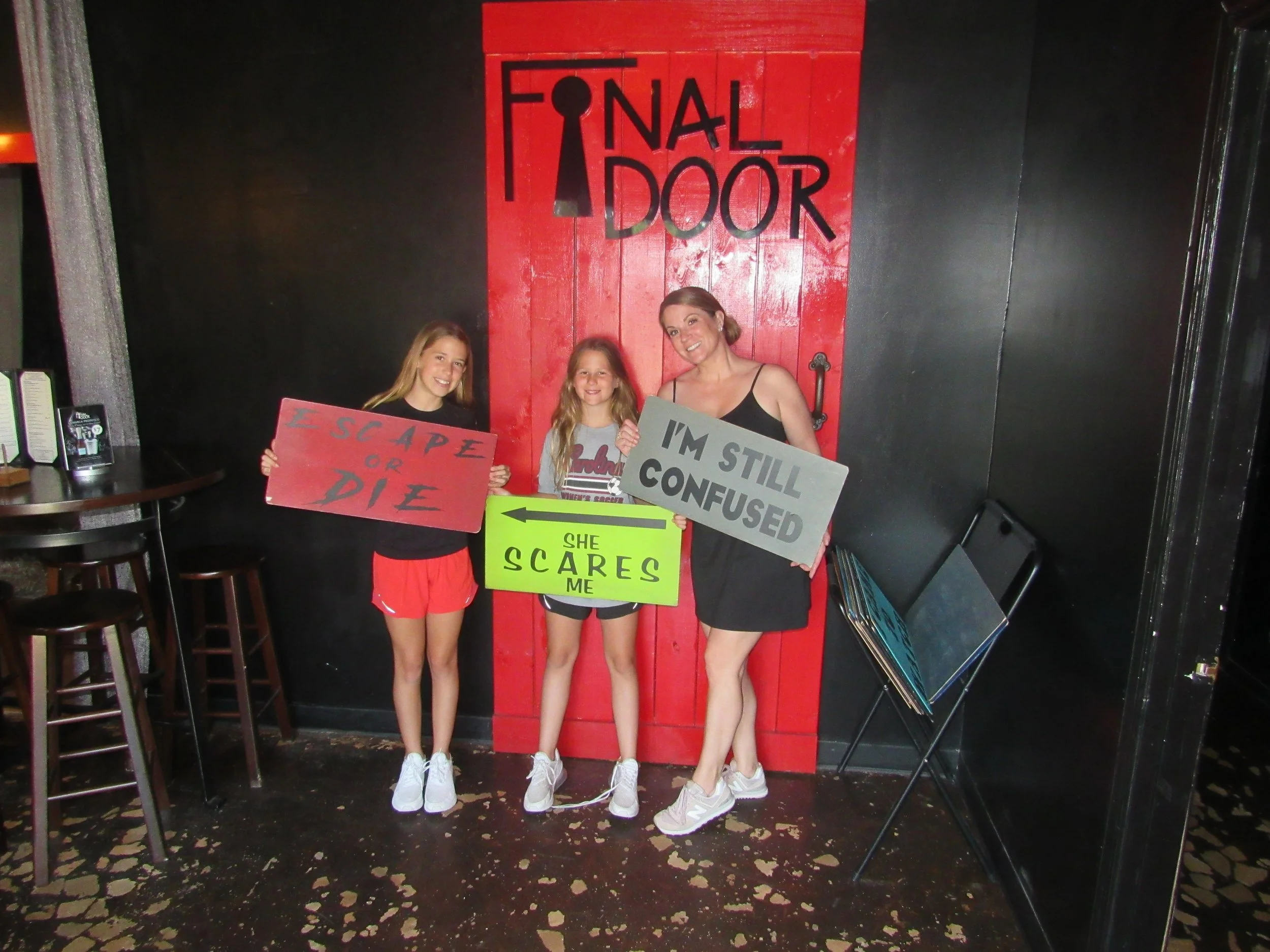 the-final-door-escape-room-columbia-sc-team-photos-08-27-22 (4).JPG