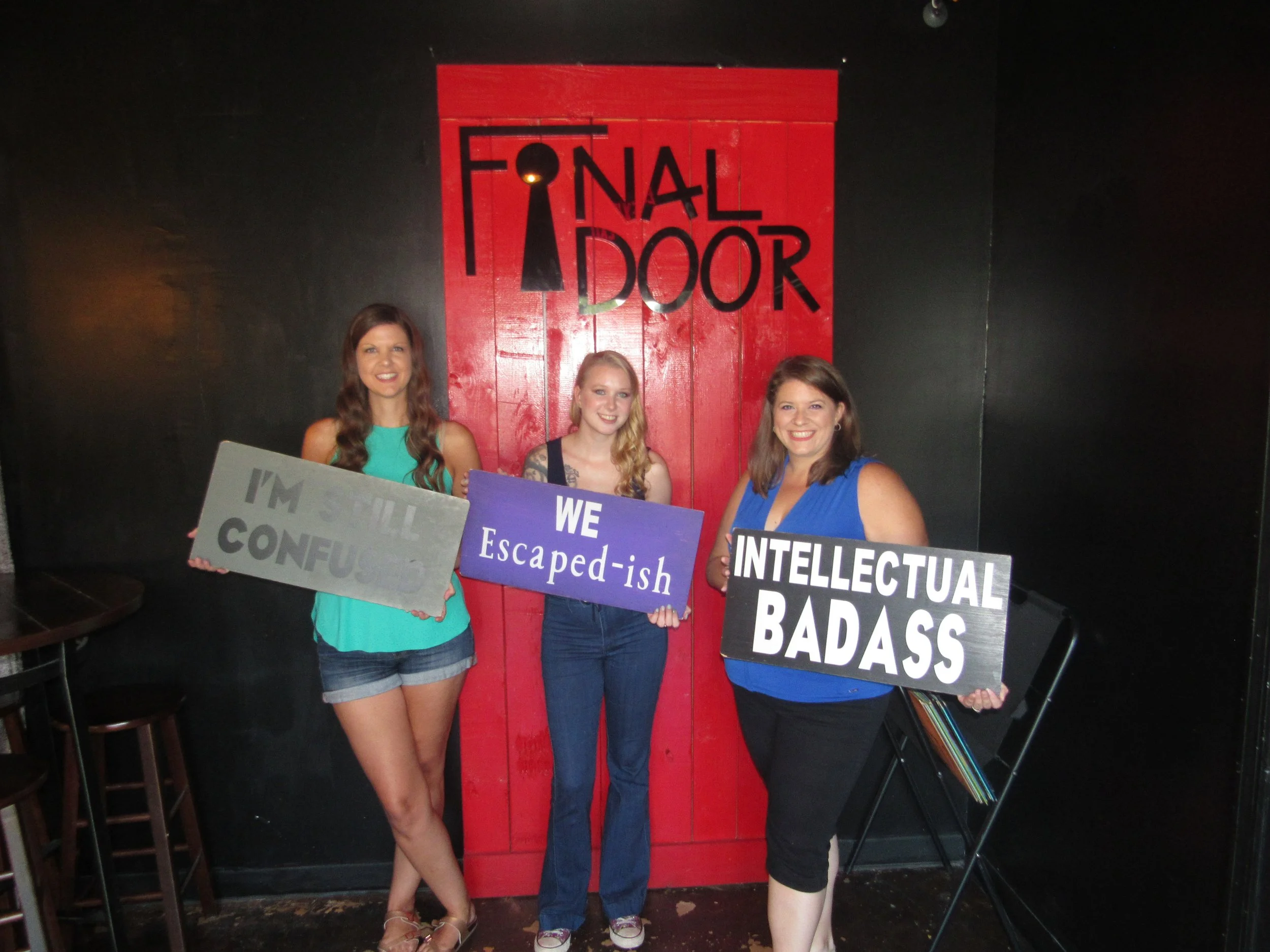 the-final-door-escape-room-columbia-sc-team-photos-08-27-22 (7).JPG