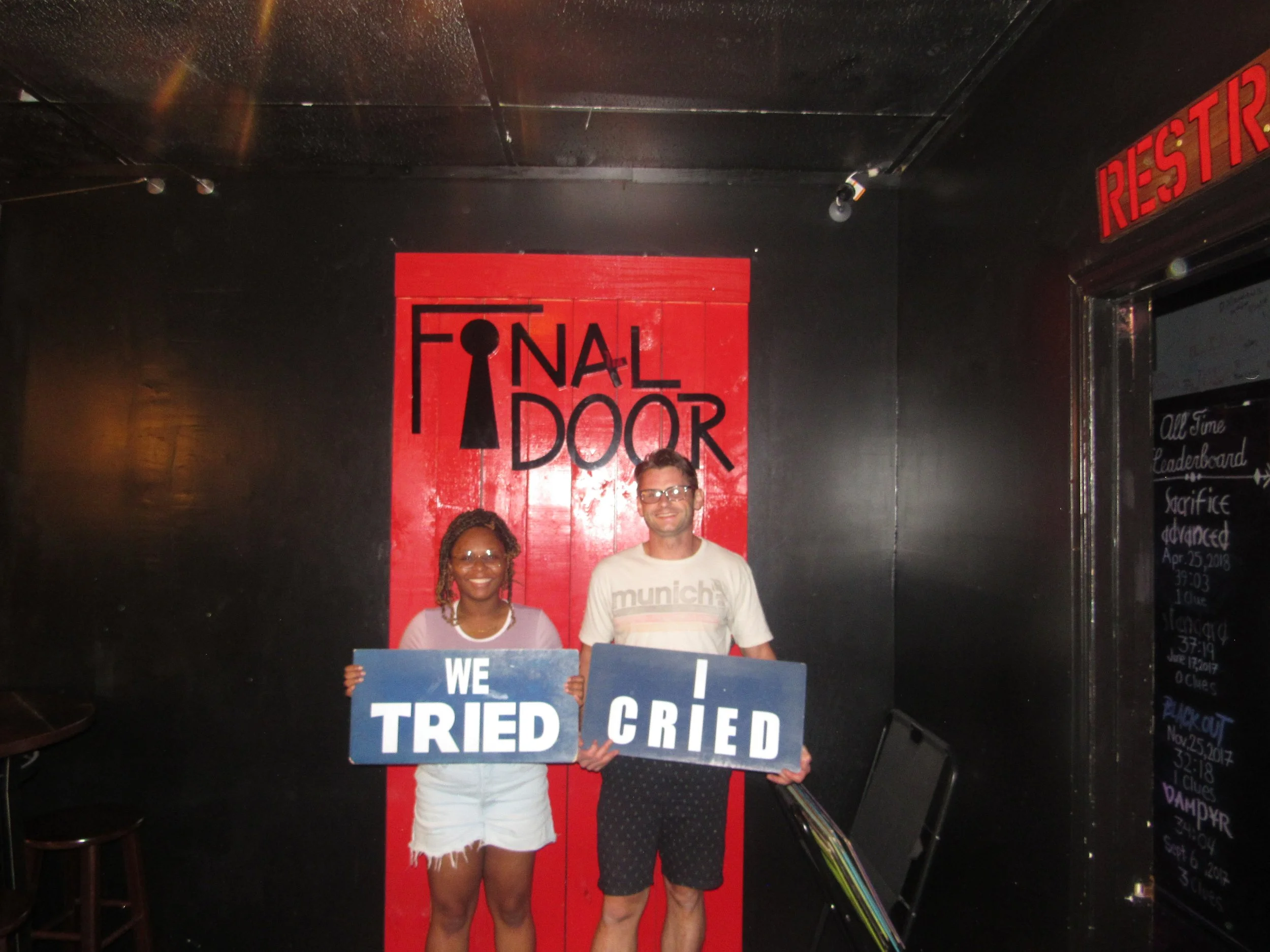 the-final-door-escape-room-columbia-sc-team-photos-09-02-22  (5).JPG