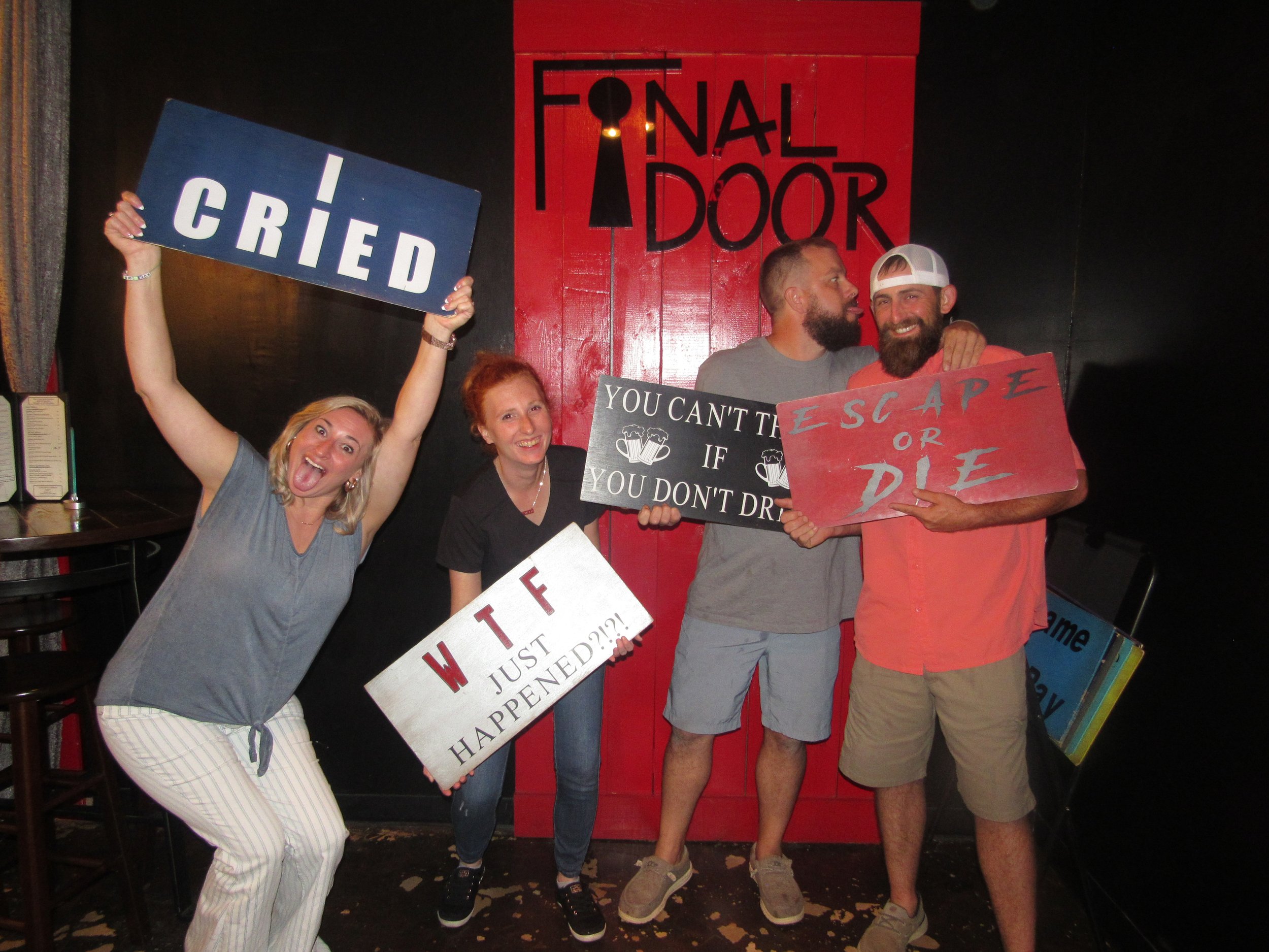 the-final-door-escape-room-columbia-sc-team-photos-09-02-22  (8).JPG
