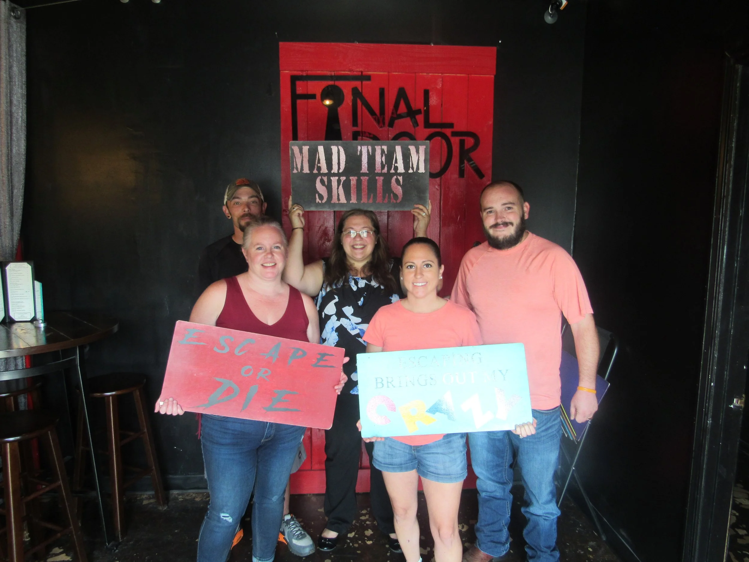the-final-door-escape-room-columbia-sc-team-photos-09-03-22  (1).JPG
