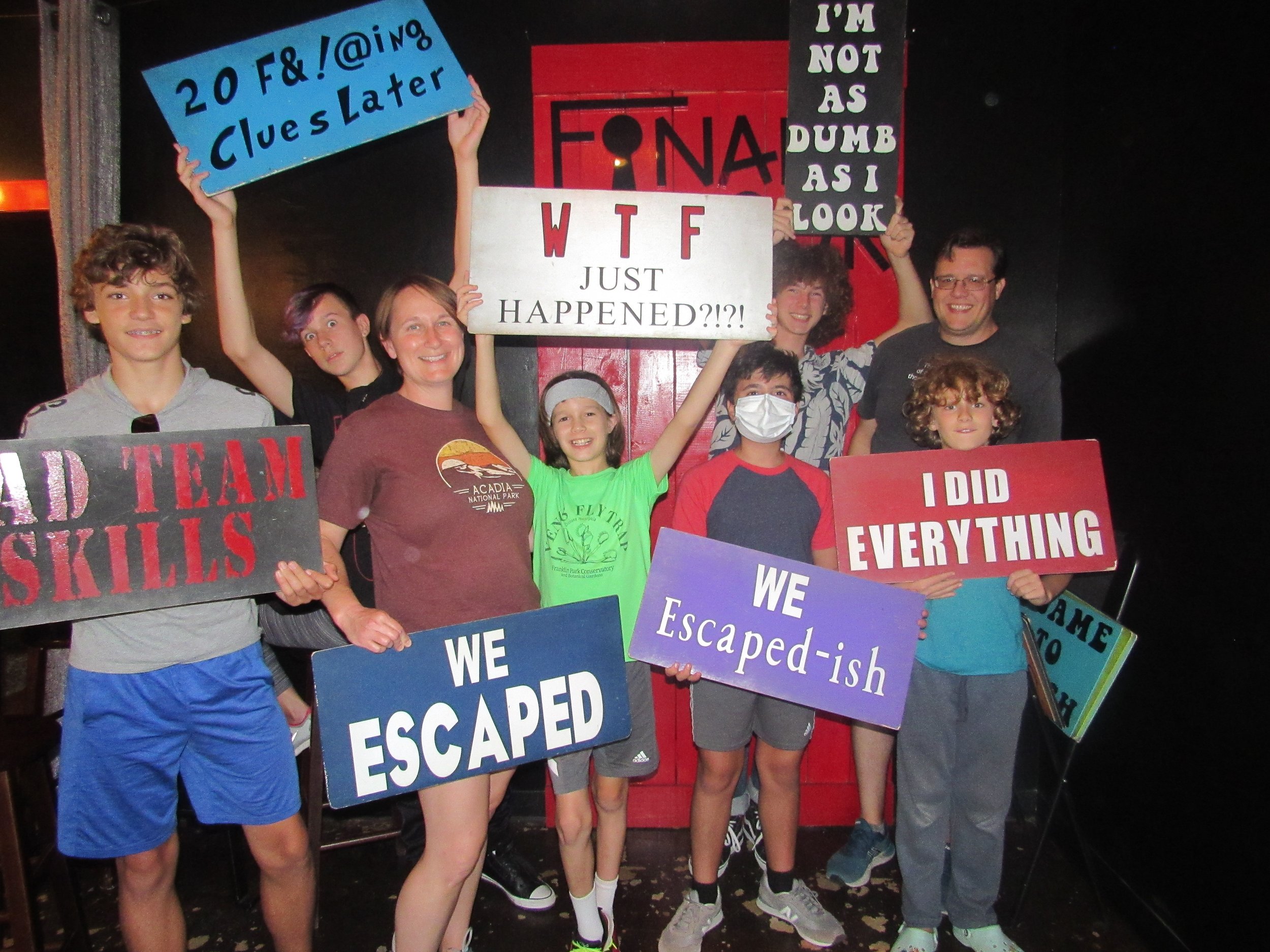 the-final-door-escape-room-columbia-sc-team-photos-09-03-22  (13).JPG
