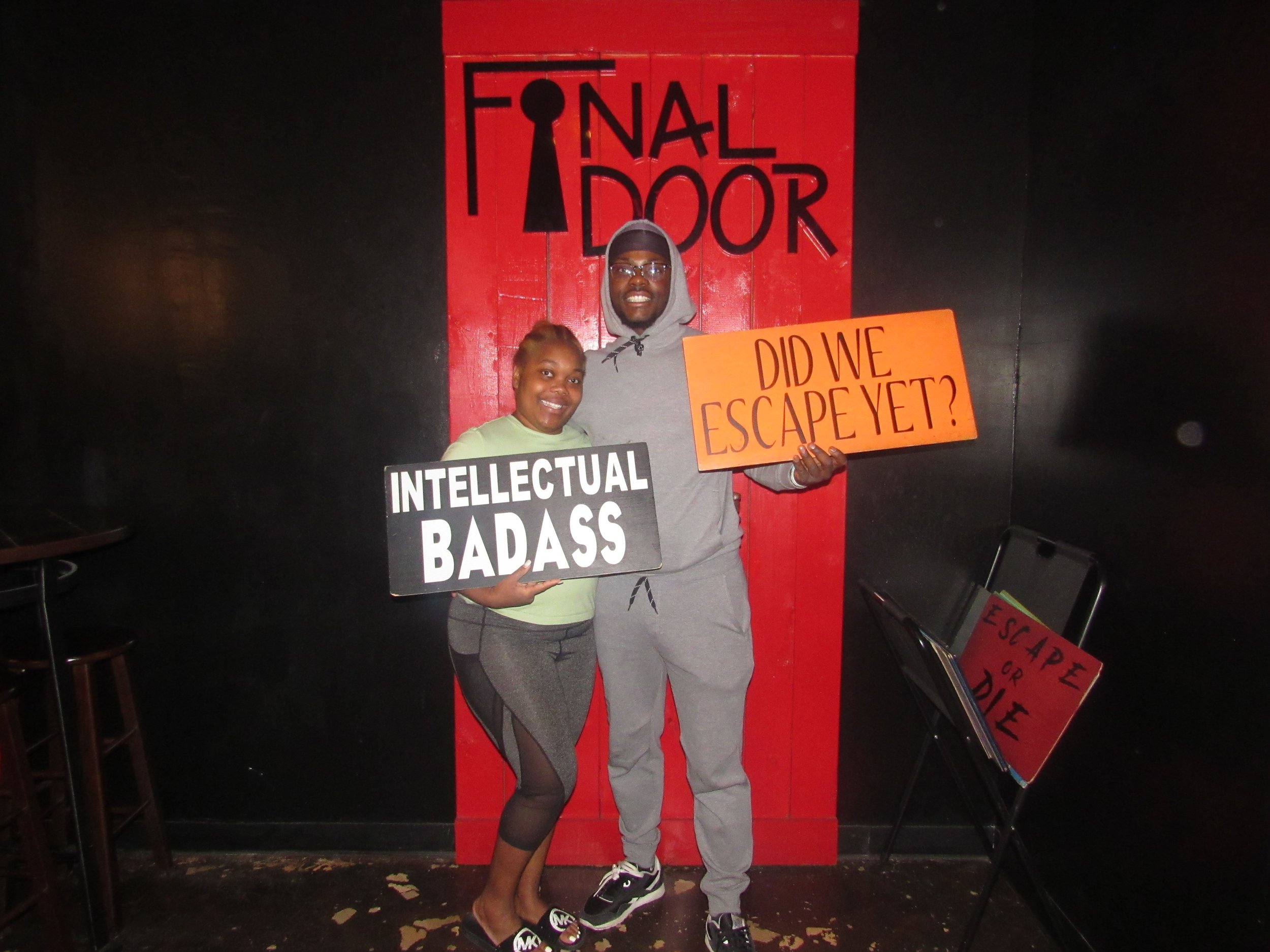 the-final-door-escape-room-columbia-sc-team-photos-09-03-22  (25).JPG