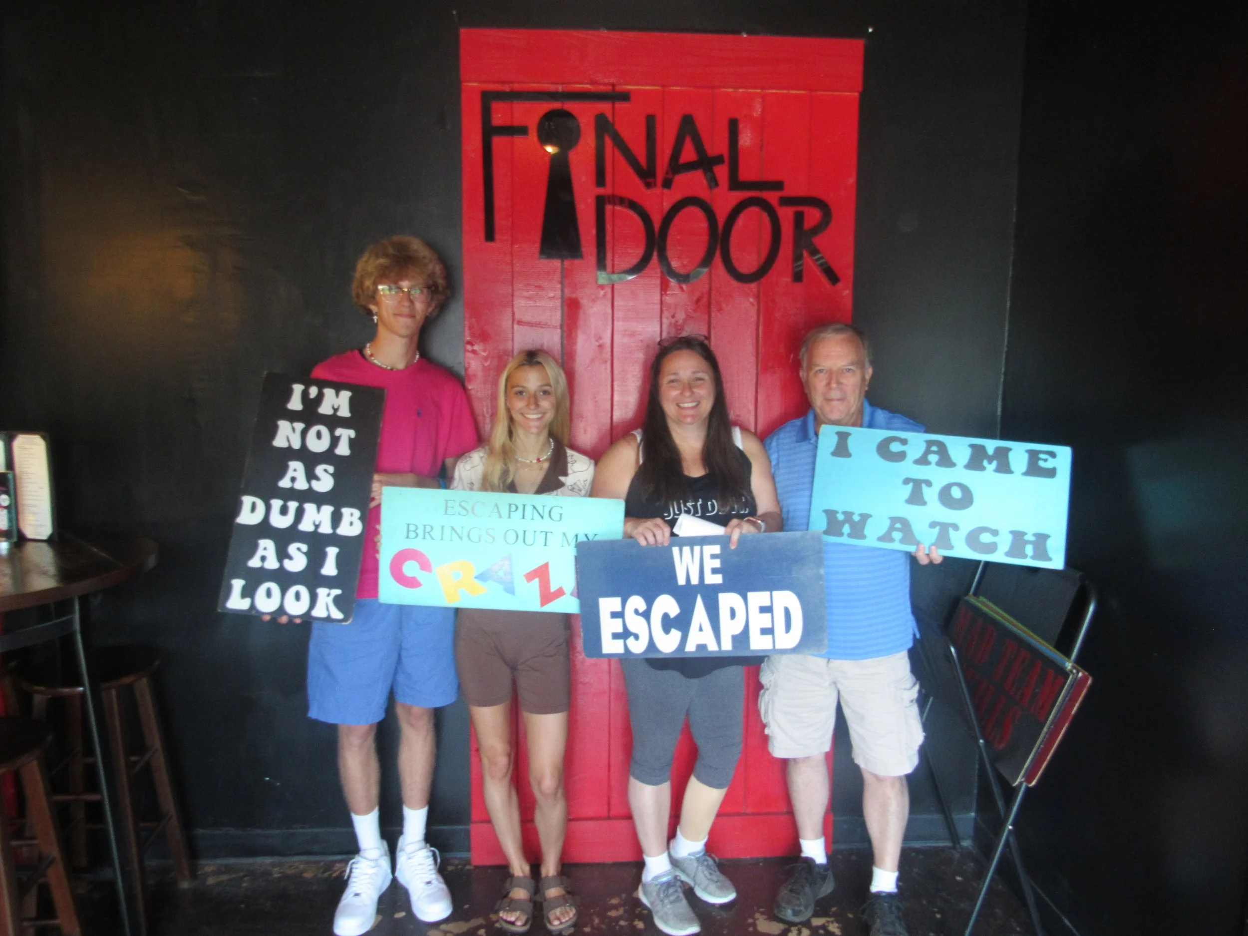 the-final-door-escape-room-columbia-sc-team-photos-09-04-22  (3).JPG