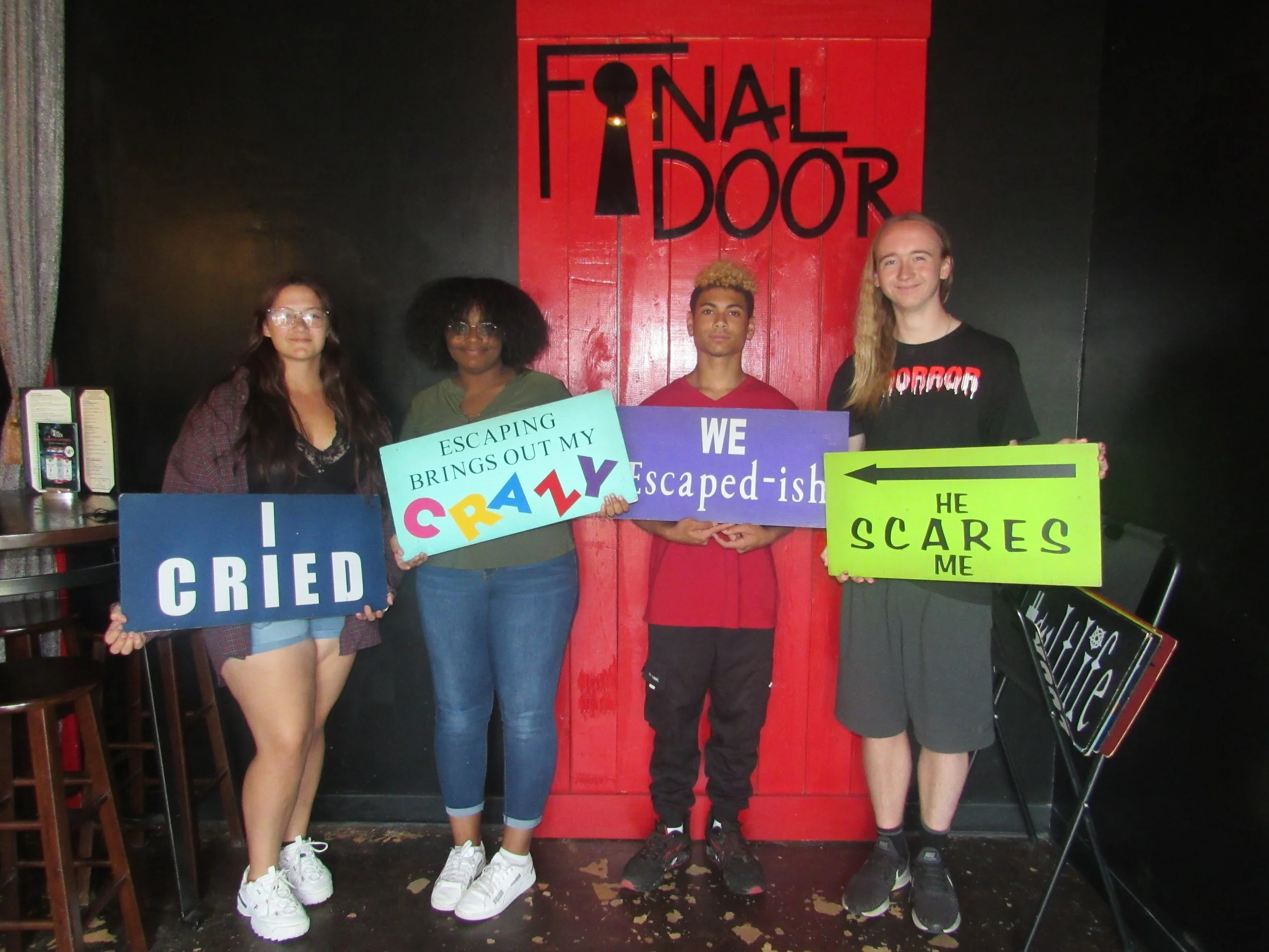 the-final-door-escape-room-columbia-sc-team-photos-09-04-22  (5).JPG
