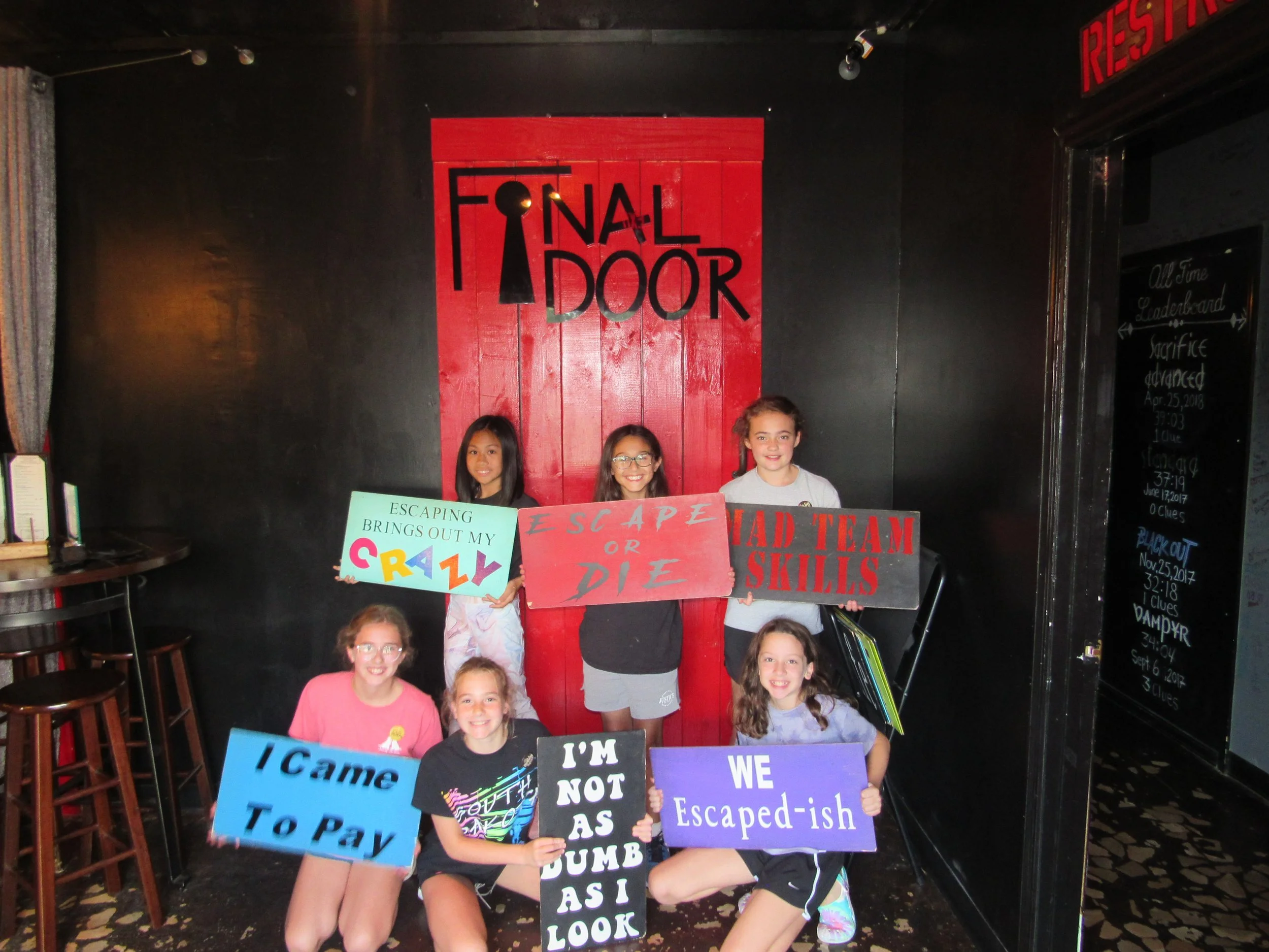 the-final-door-escape-room-columbia-sc-team-photos-09-05-22  (7).JPG