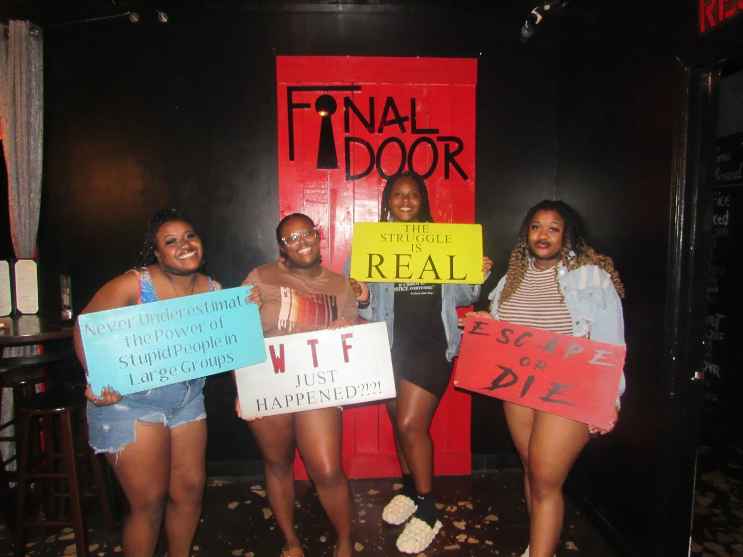 the-final-door-escape-room-columbia-sc-team-photos-09-05-22  (11).JPG