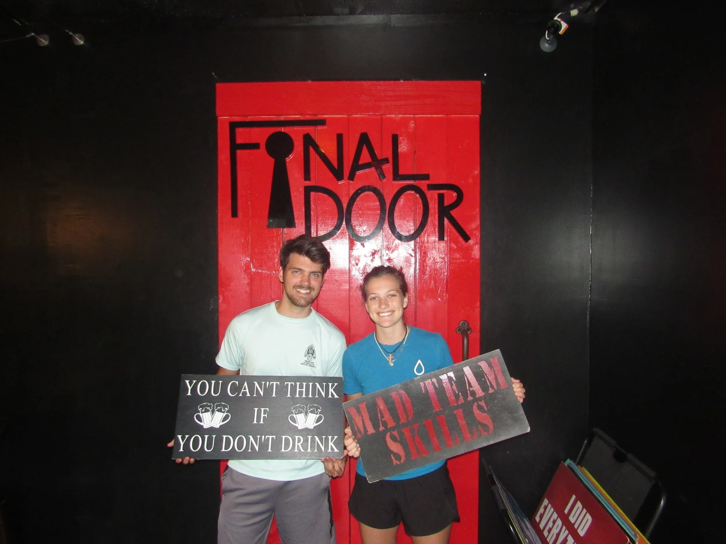 the-final-door-escape-room-columbia-sc-team-photos-09-09-22  (4).JPG