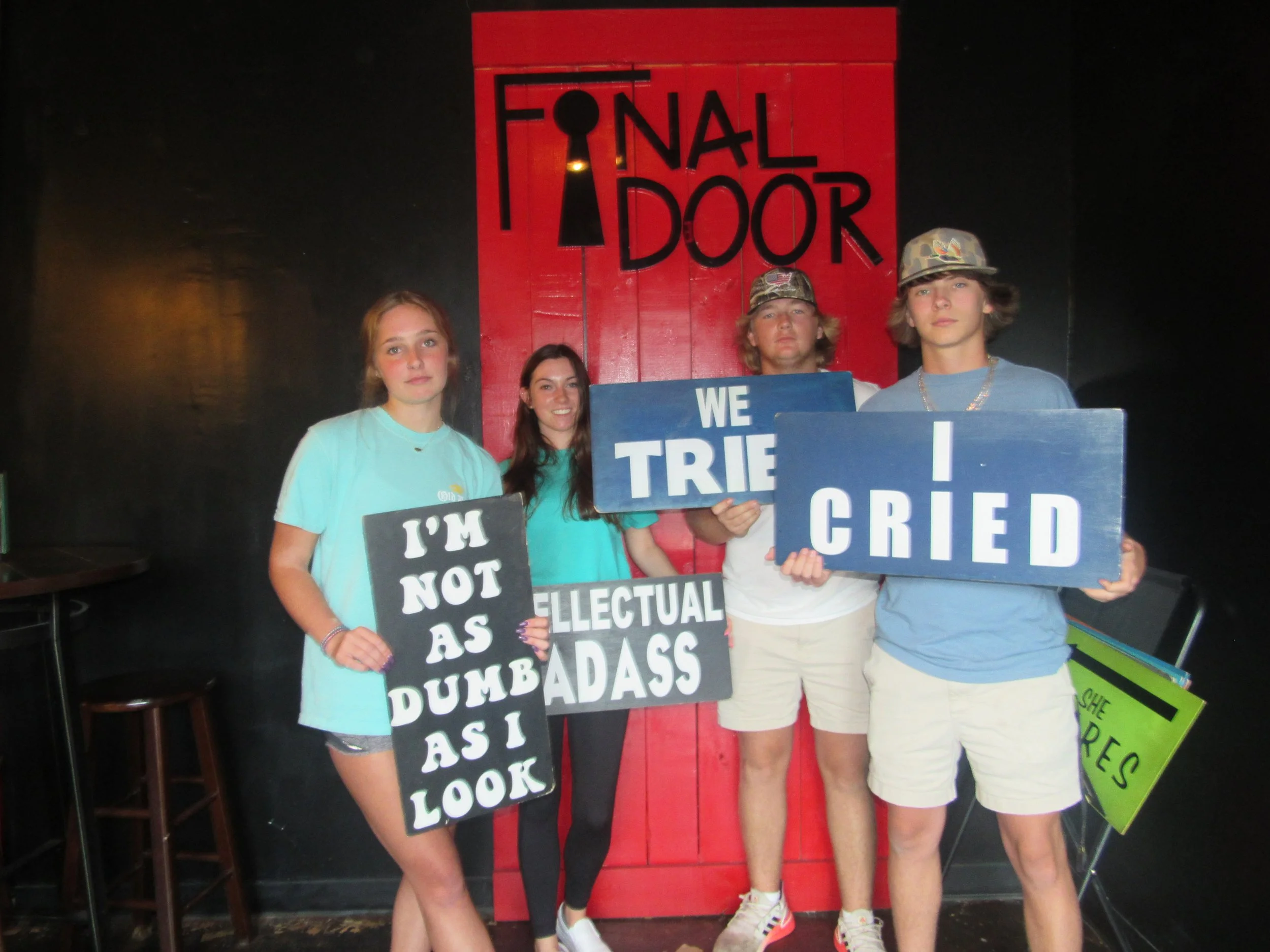 the-final-door-escape-room-columbia-sc-team-photos-09-10-22  (4).JPG