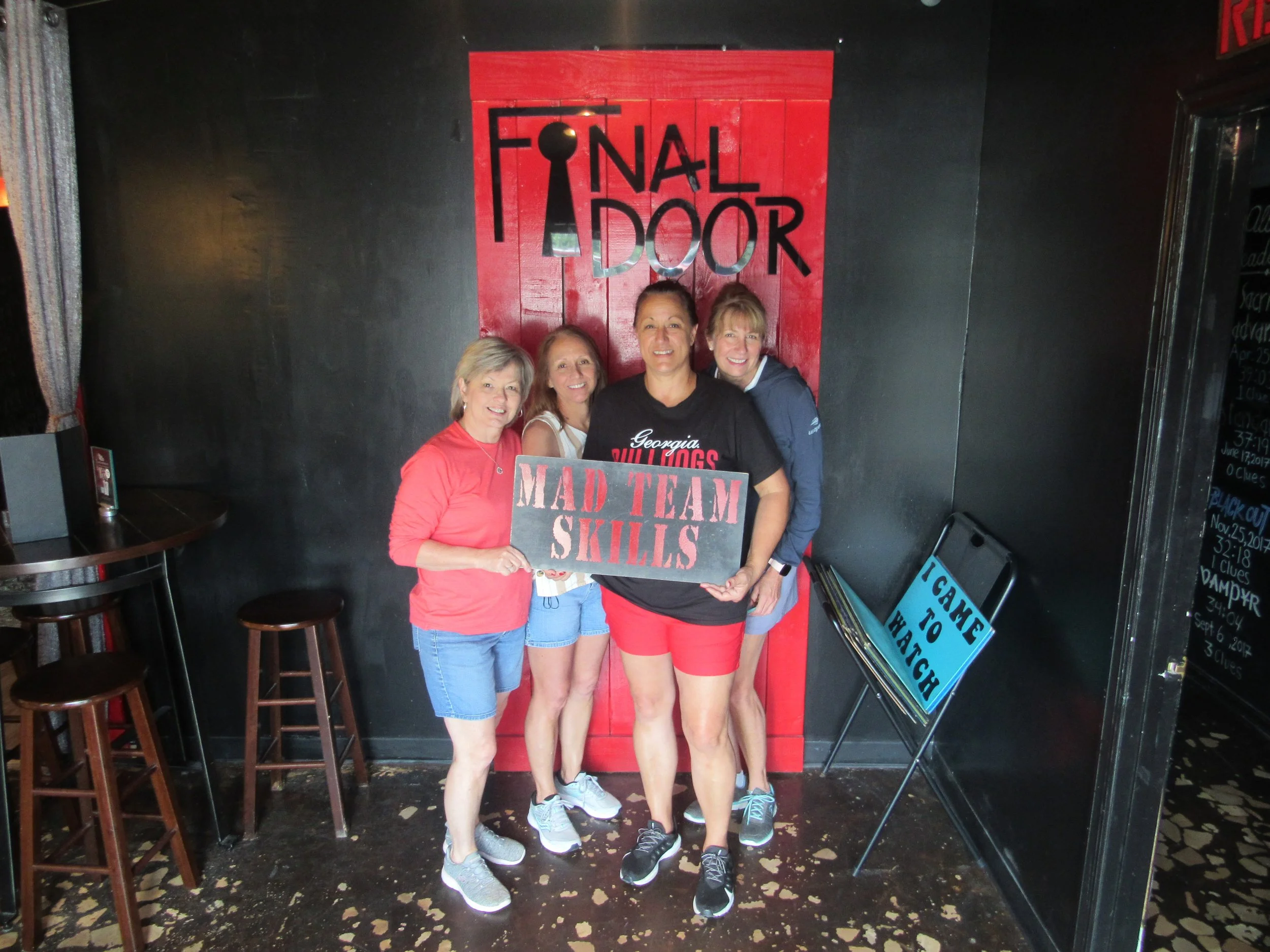 the-final-door-escape-room-columbia-sc-team-photos-09-10-22  (3).JPG