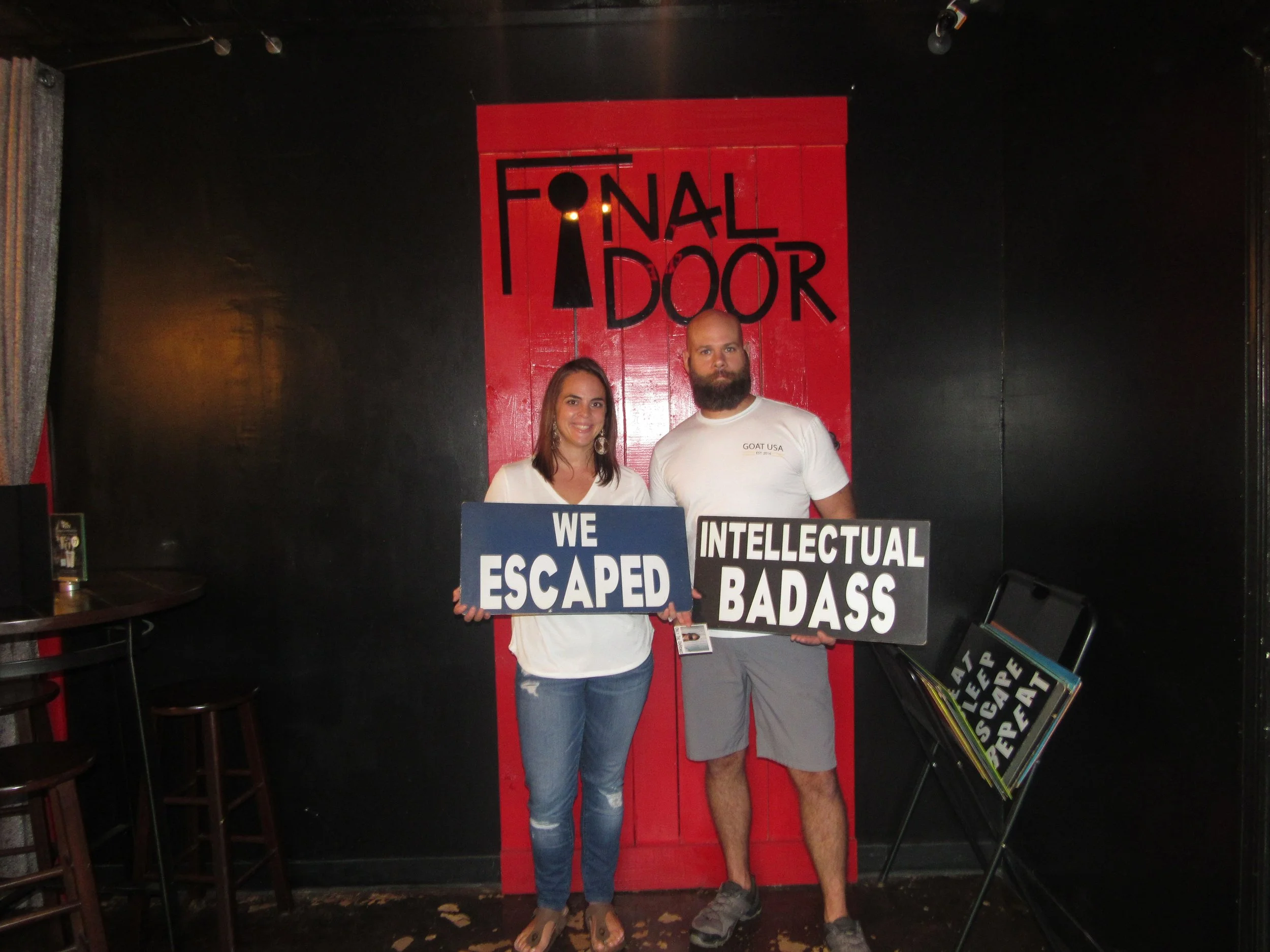 the-final-door-escape-room-columbia-sc-team-photos-09-10-22  (5).JPG