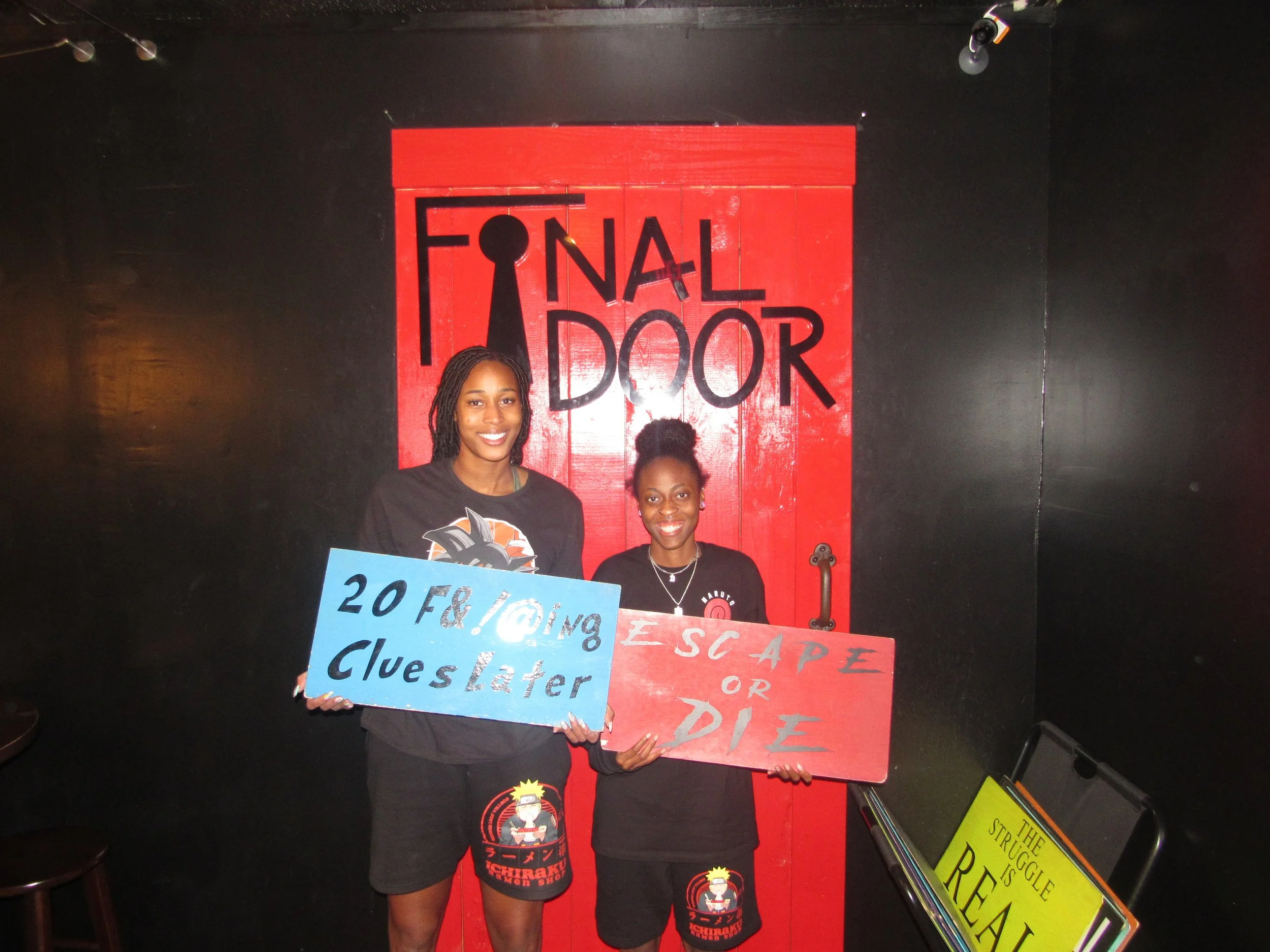 the-final-door-escape-room-columbia-sc-team-photos-09-10-22  (8).JPG