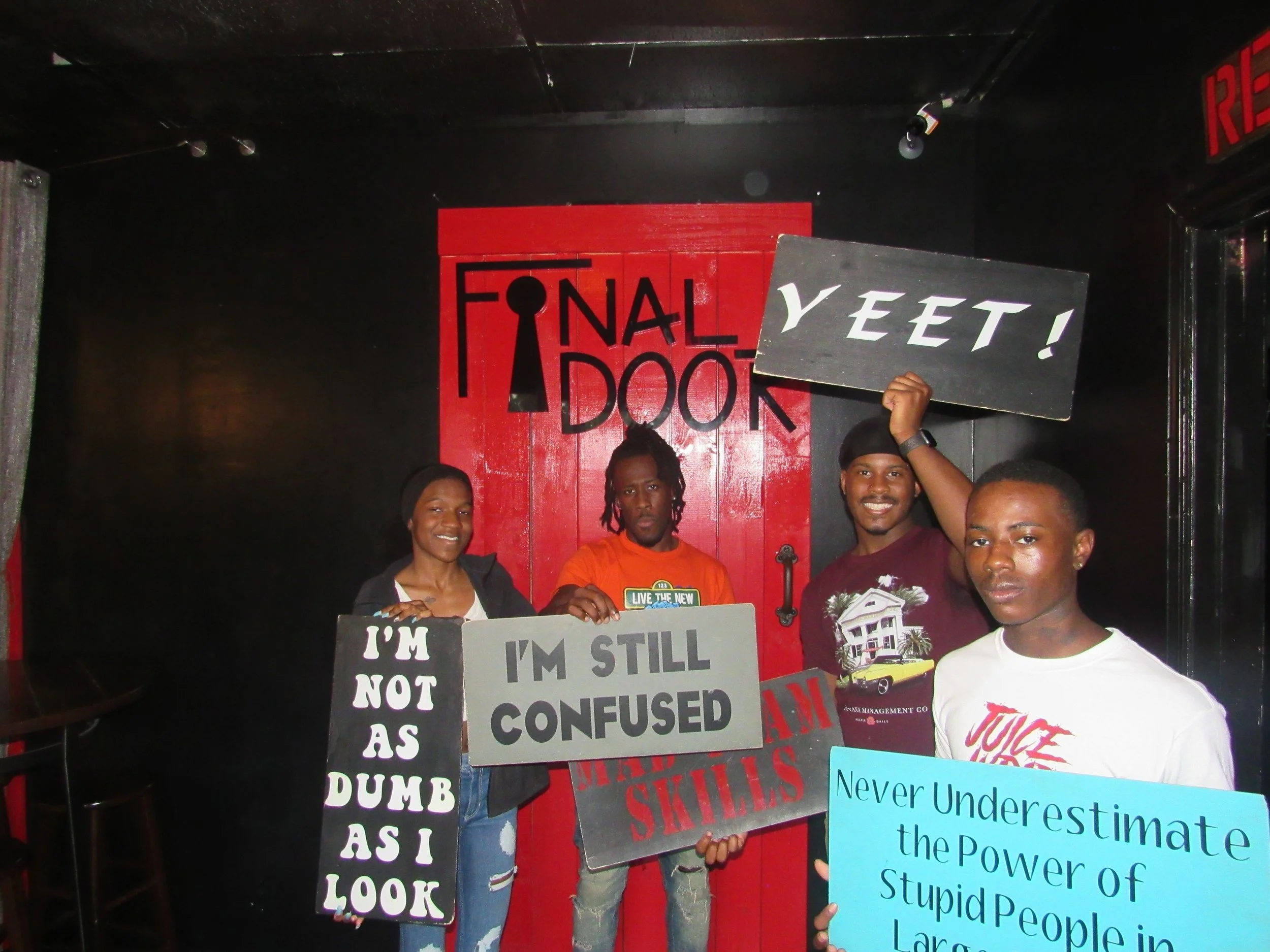 the-final-door-escape-room-columbia-sc-team-photos-09-11-22 (10).JPG