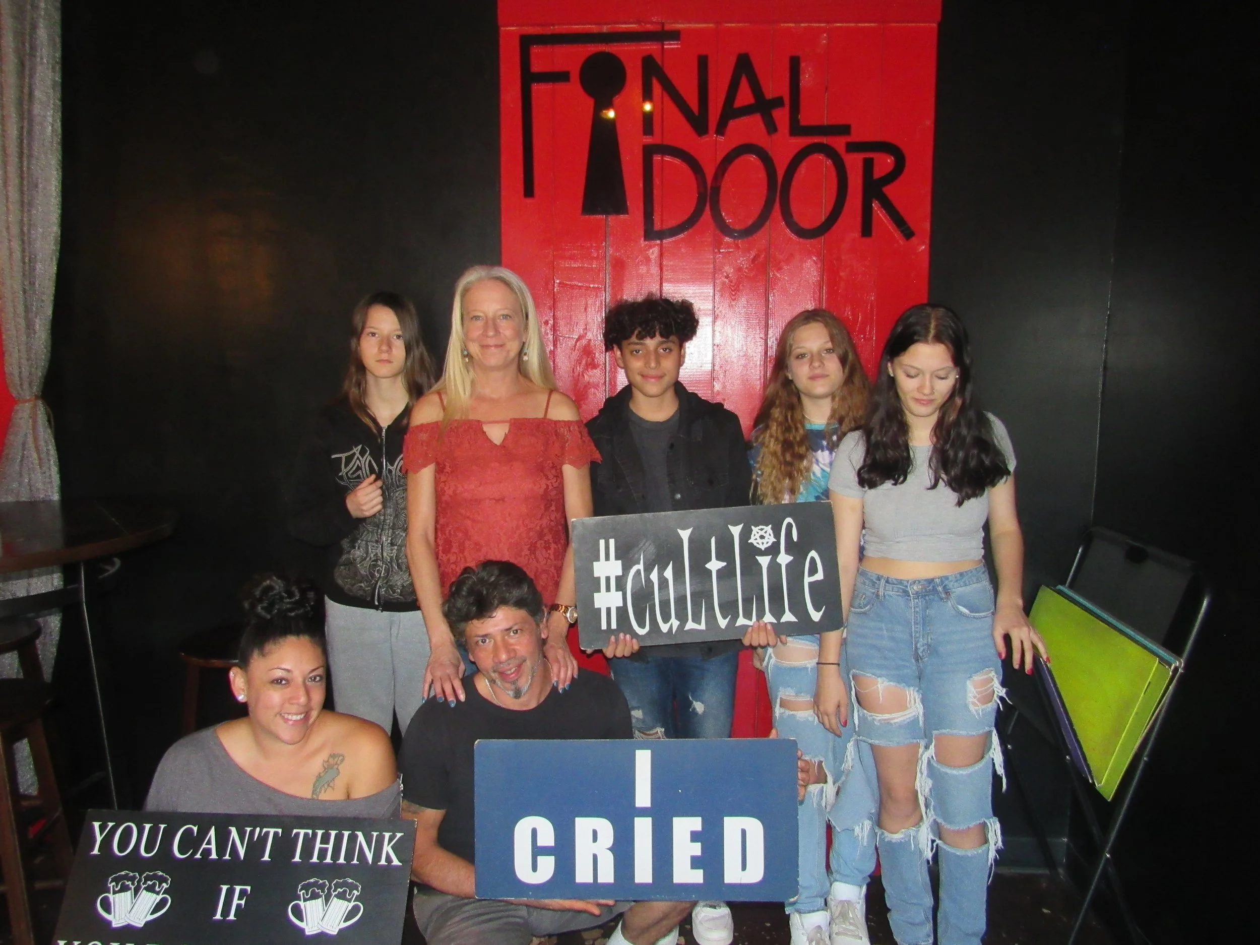 the-final-door-escape-room-columbia-sc-team-photos-09-17-22 (6).JPG