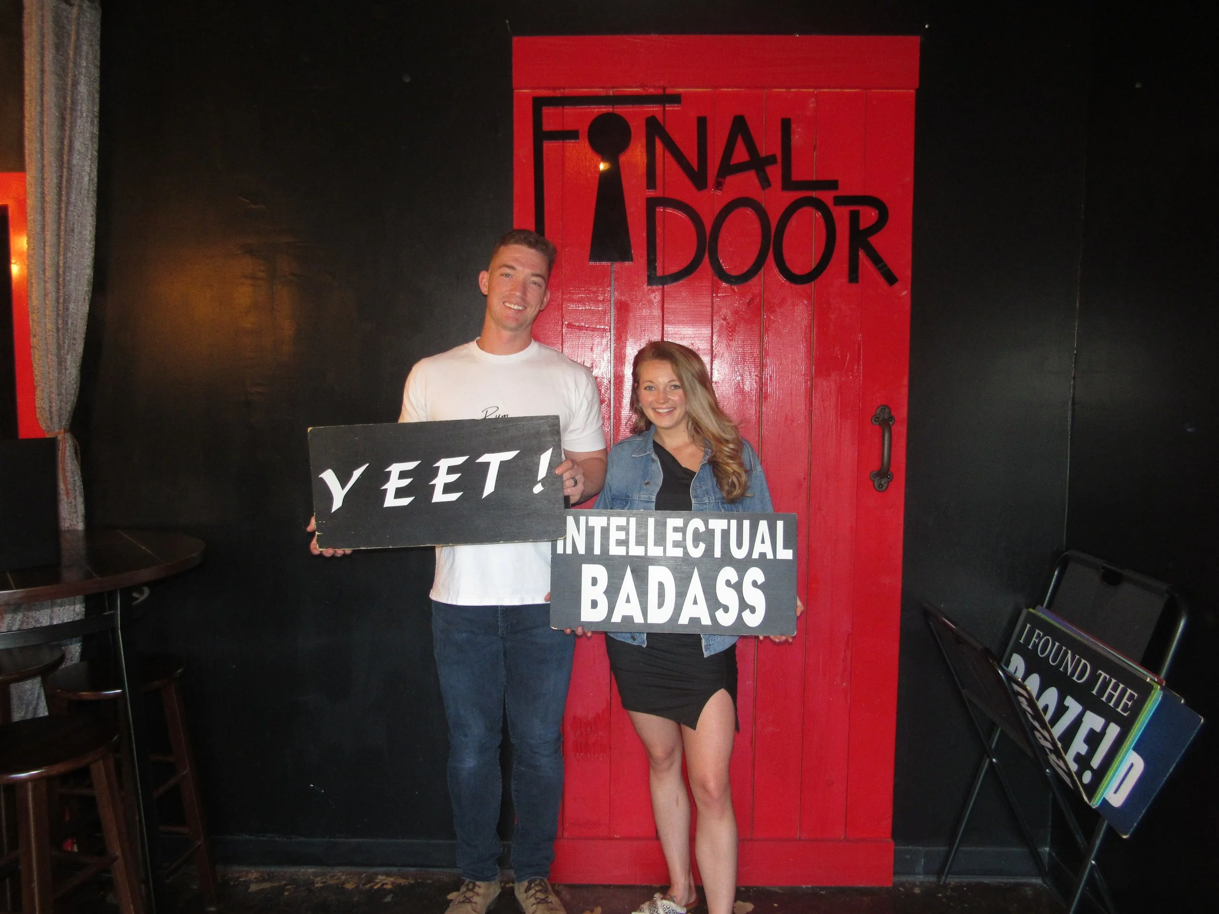 the-final-door-escape-room-columbia-sc-team-photos-09-17-22 (9).JPG