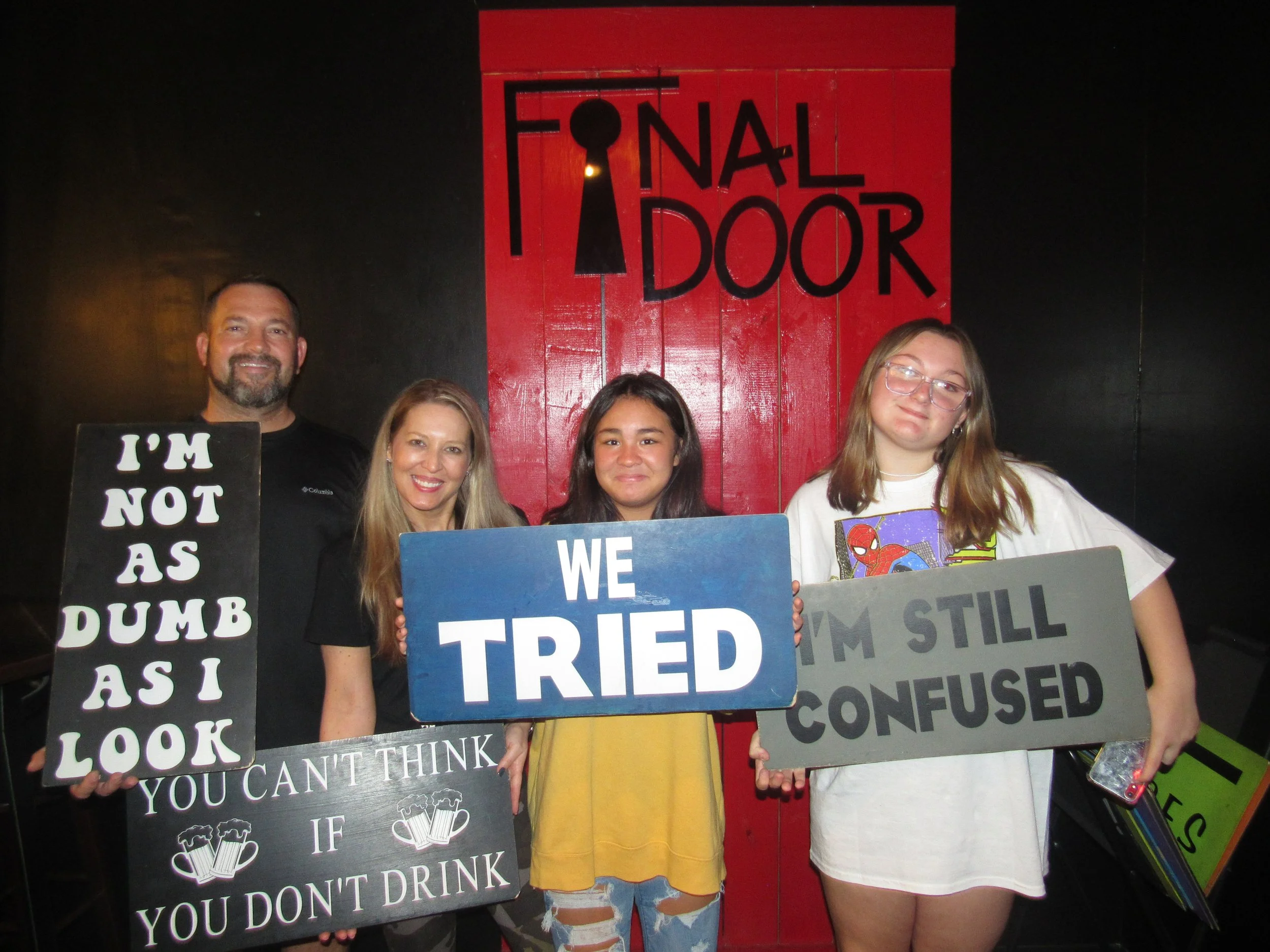 the-final-door-escape-room-columbia-sc-team-photos-09-17-22 (17).JPG