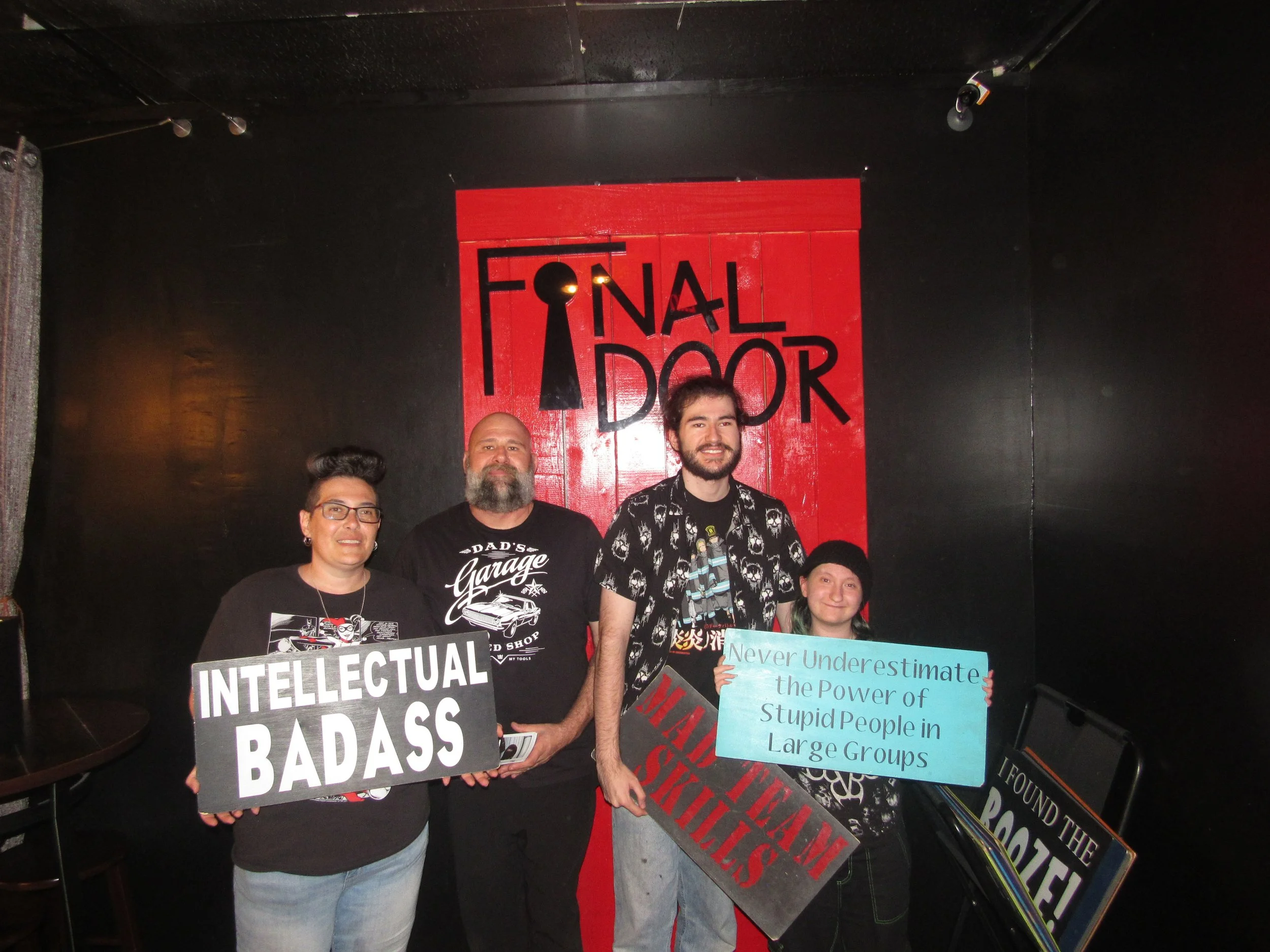 the-final-door-escape-room-columbia-sc-team-photos-09-17-22 (18).JPG