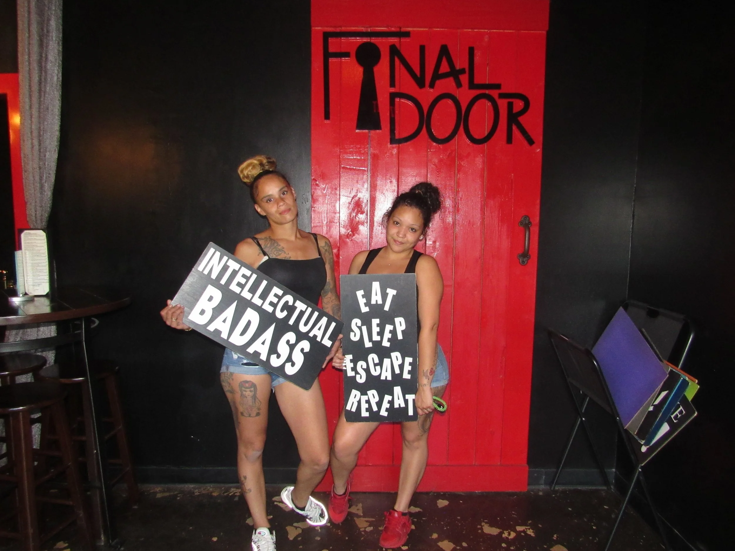 the-final-door-escape-room-columbia-sc-team-photos-09-18-22  (3).JPG