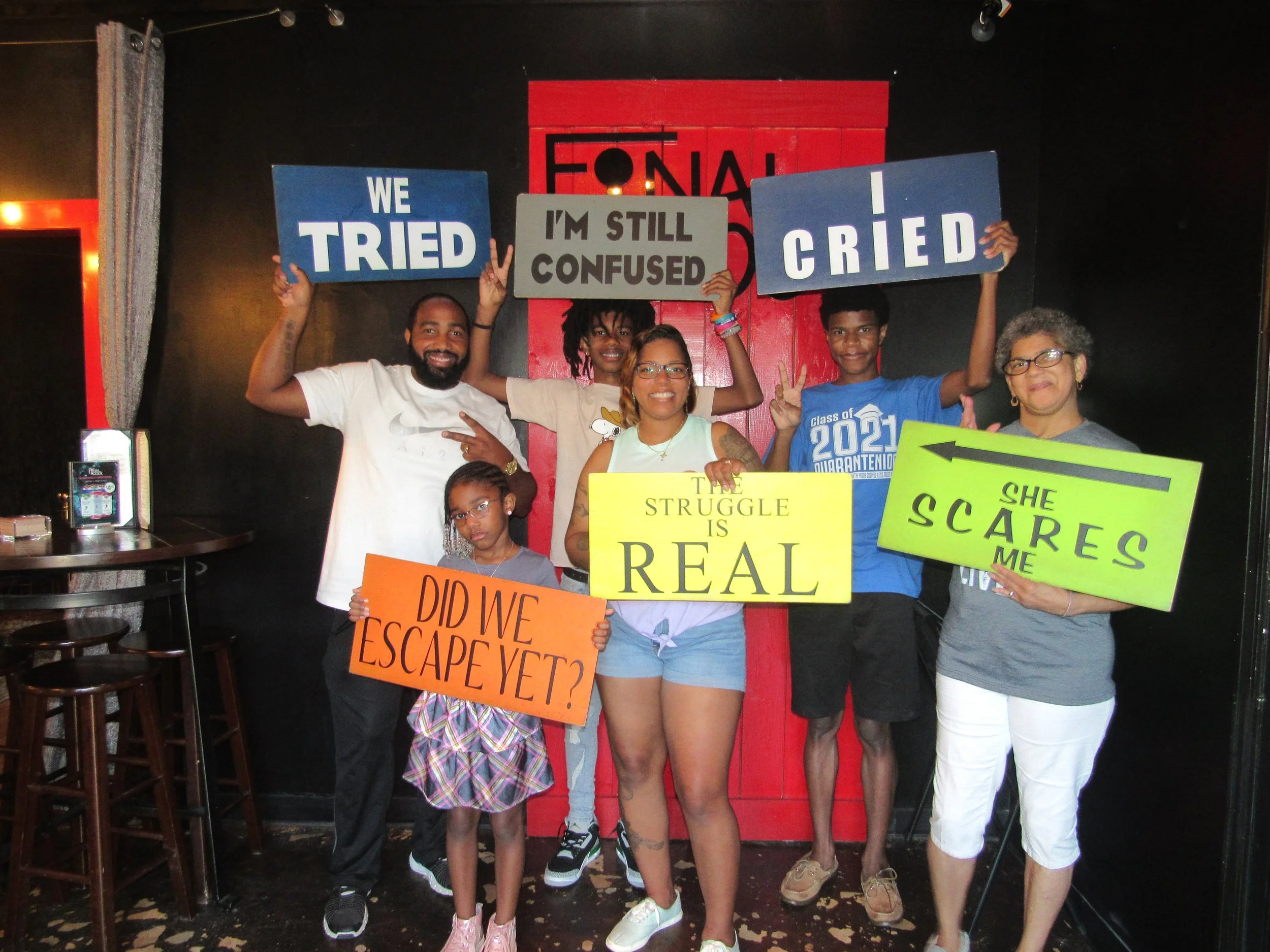 the-final-door-escape-room-columbia-sc-team-photos-09-18-22  (5).JPG