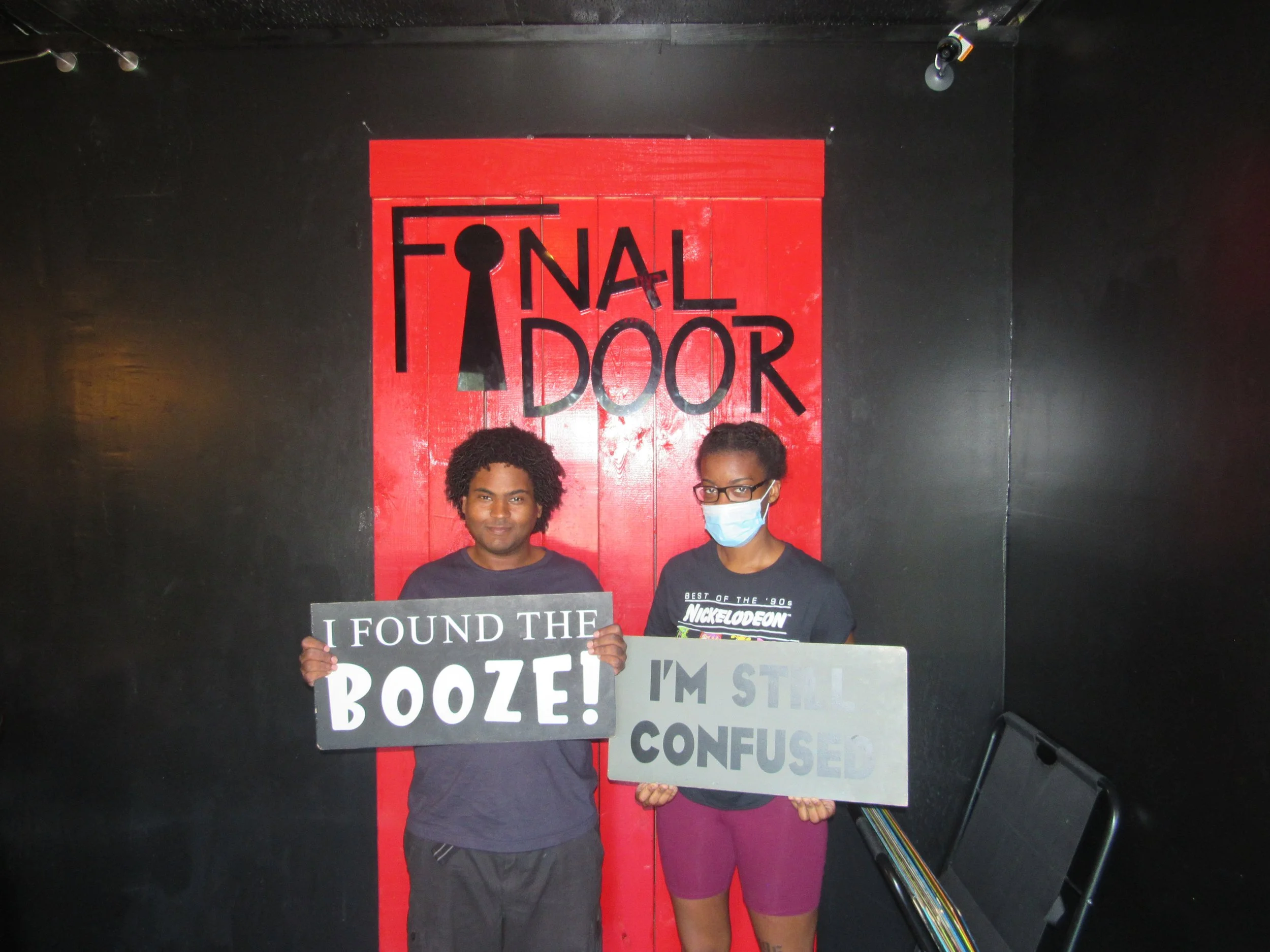 the-final-door-escape-room-columbia-sc-team-photos-09-21-22  (2).JPG