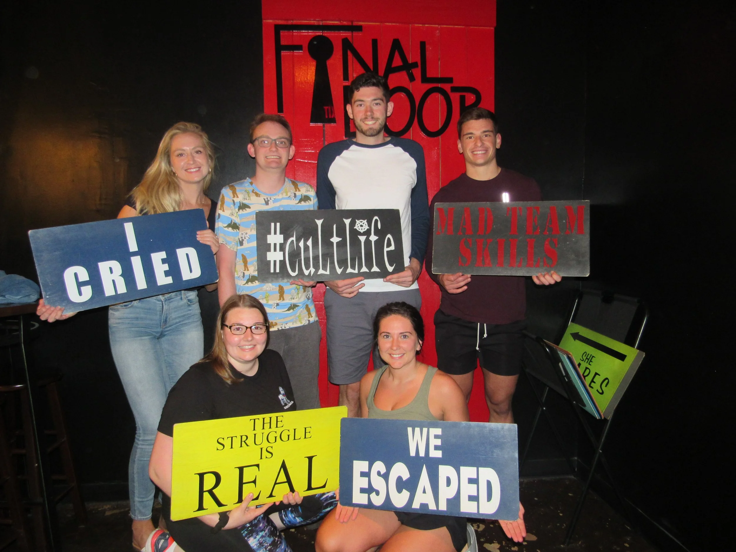the-final-door-escape-room-columbia-sc-team-photos-09-23-22  (5).JPG