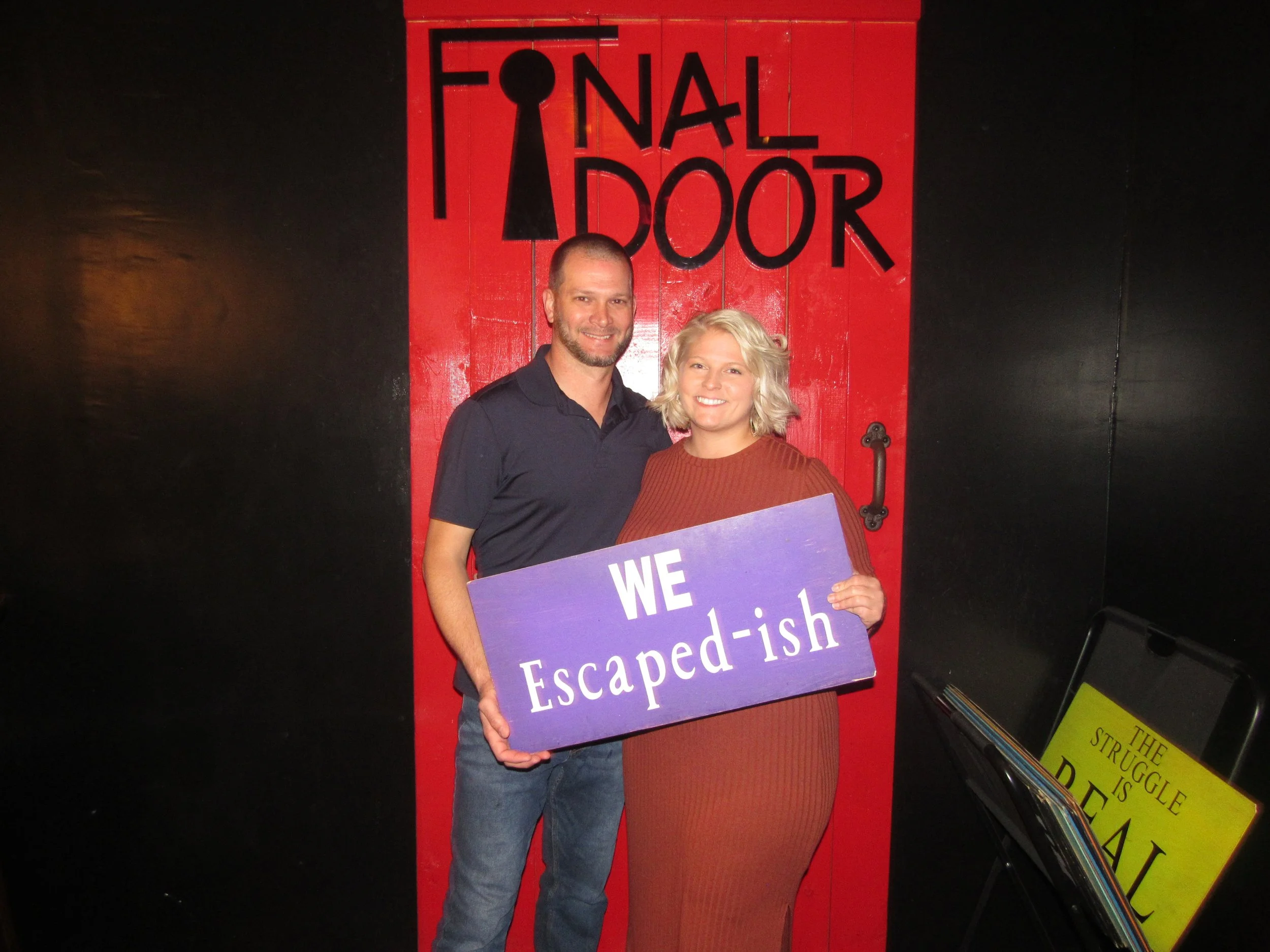 the-final-door-escape-room-columbia-sc-team-photos-09-23-22  (7).JPG