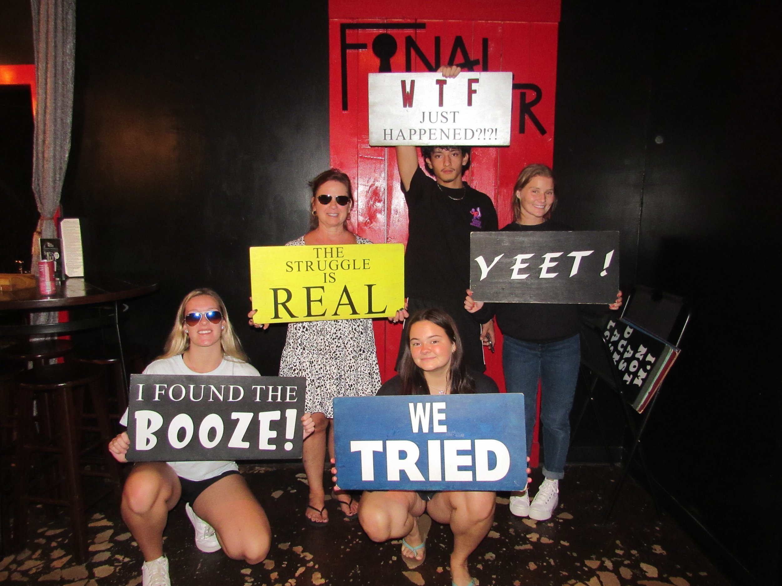the-final-door-escape-room-columbia-sc-team-photos-09-23-22  (10).JPG