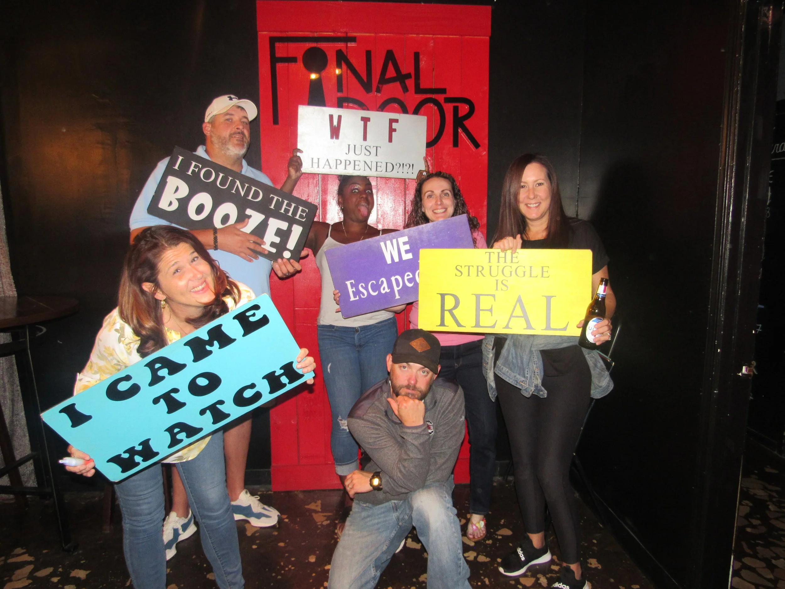 the-final-door-escape-room-columbia-sc-team-photos-09-24-22  (18).JPG