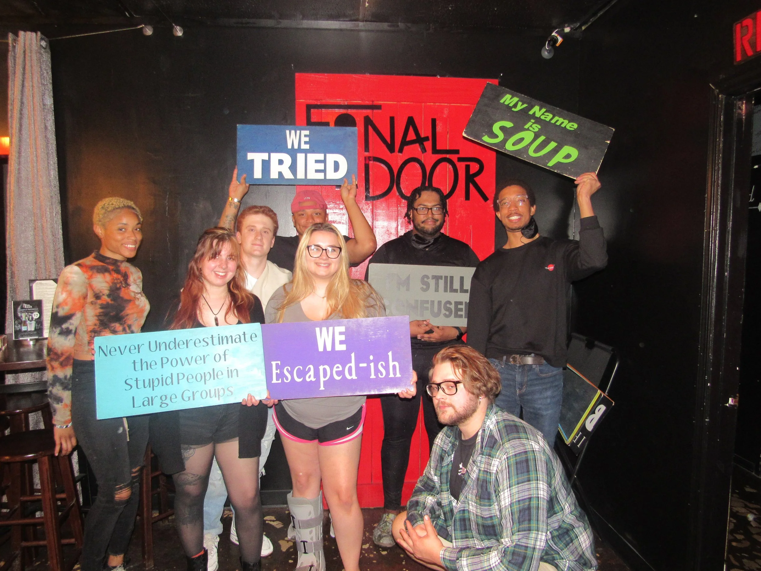the-final-door-escape-room-columbia-sc-team-photos-09-24-22  (21).JPG