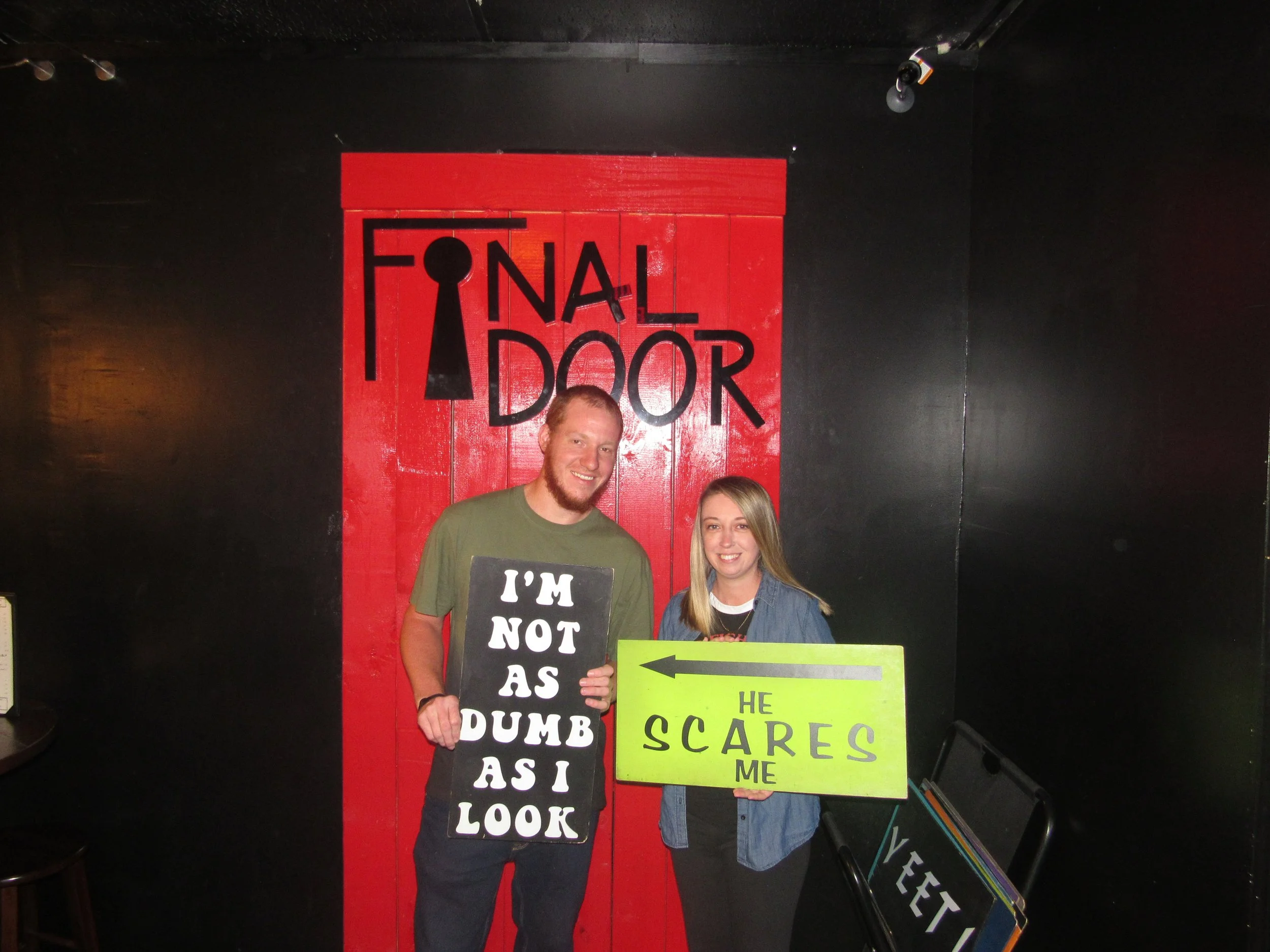 the-final-door-escape-room-columbia-sc-team-photos-09-30-22  (1).JPG