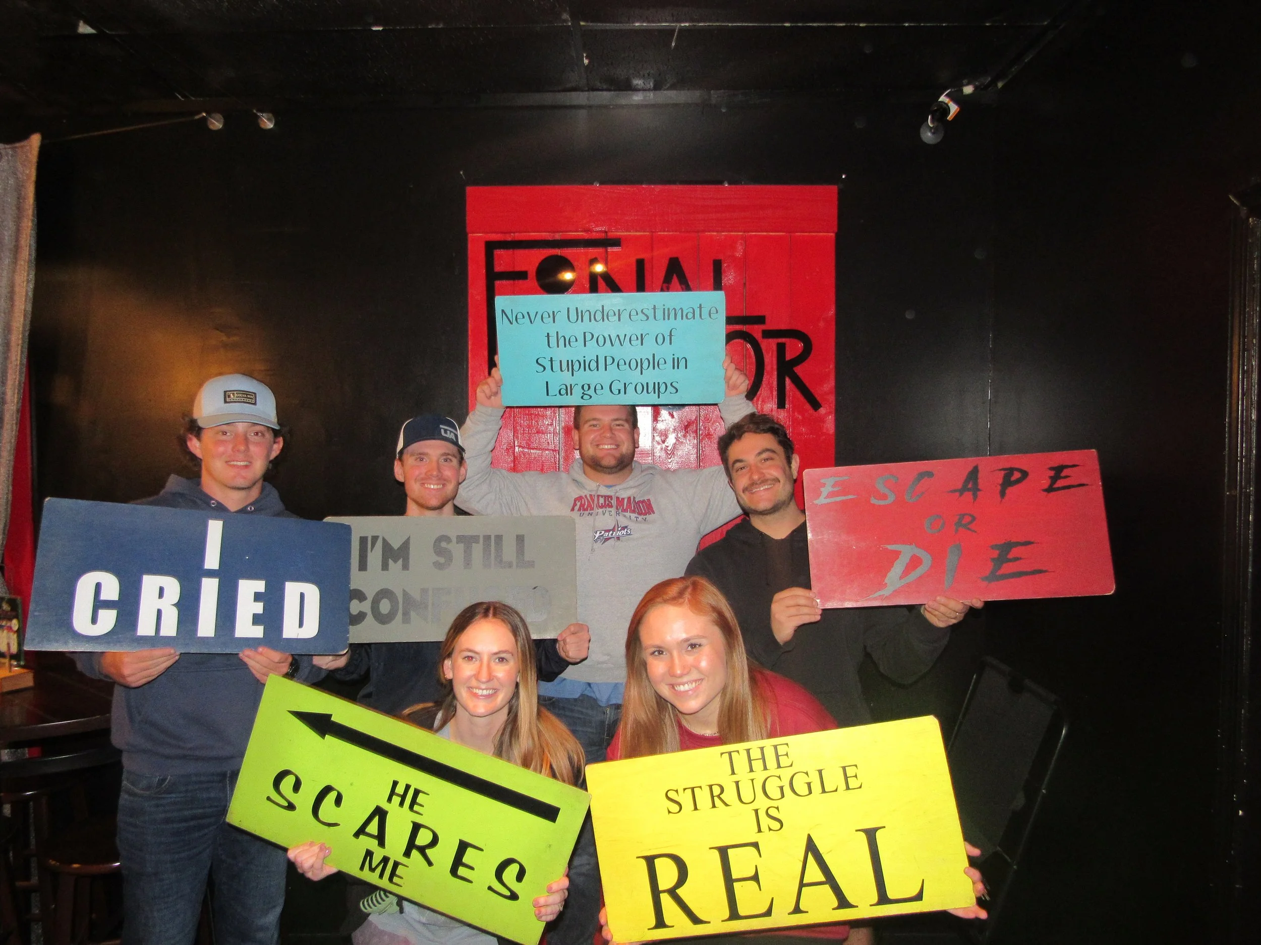 the-final-door-escape-room-columbia-sc-team-photos-09-30-22  (5).JPG