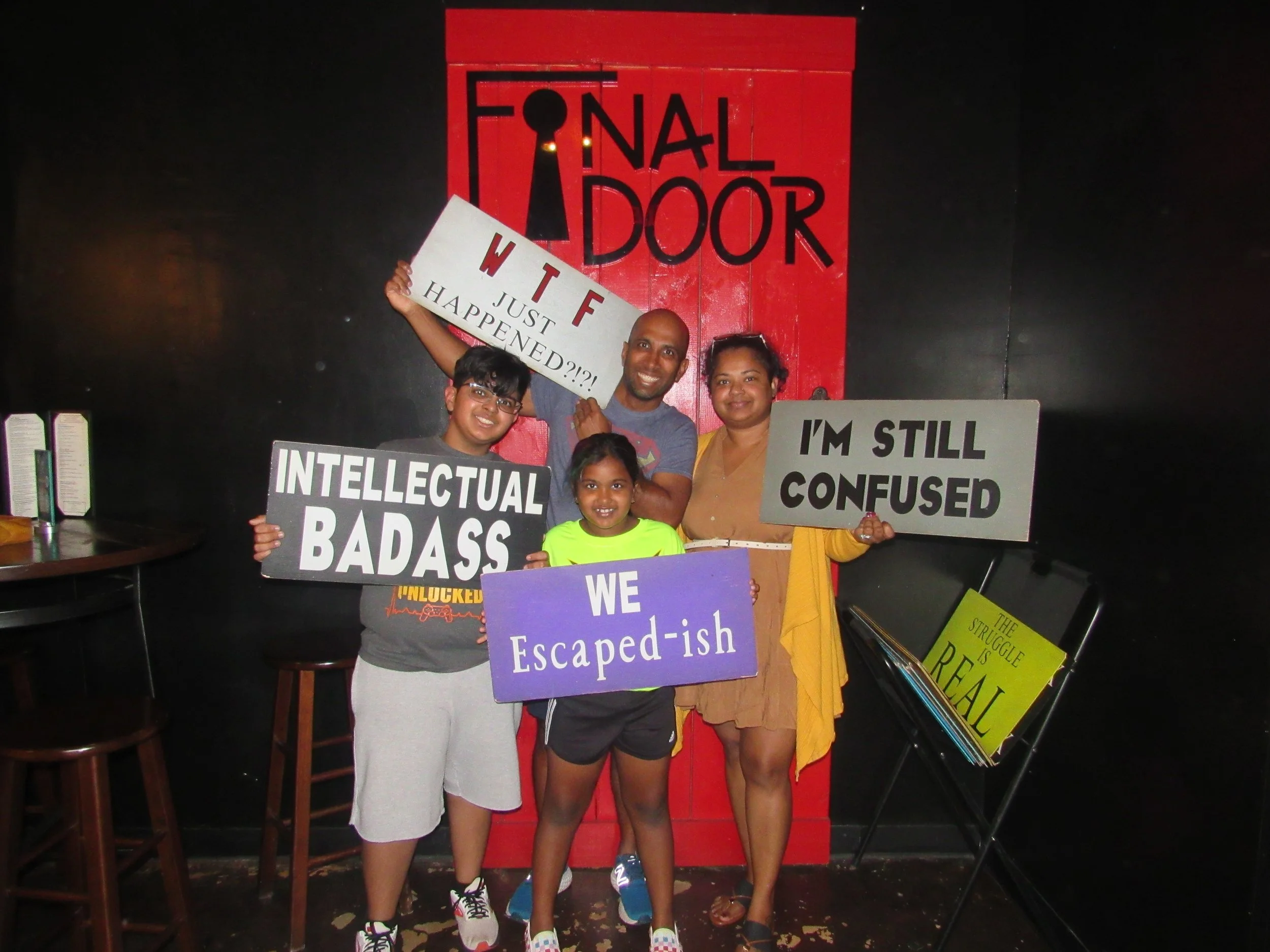 the-final-door-escape-room-columbia-sc-team-photos-10-01-22  (6).JPG