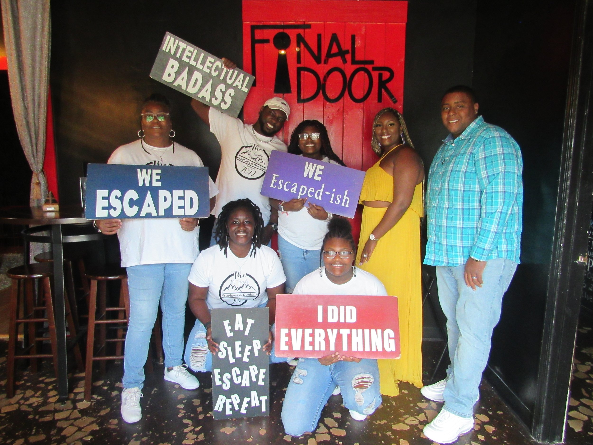 the-final-door-escape-room-columbia-sc-team-photos-10-02-22  (4).JPG