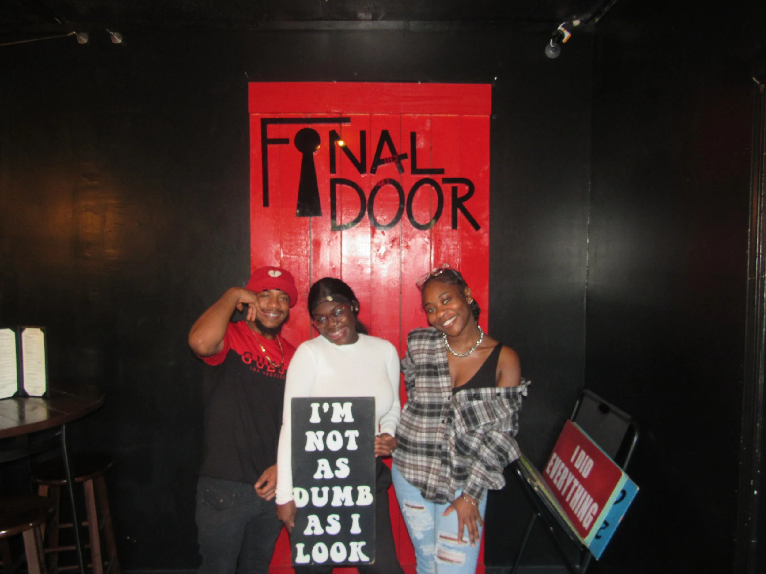 the-final-door-escape-room-columbia-sc-team-photos-10-04-22  (4).JPG