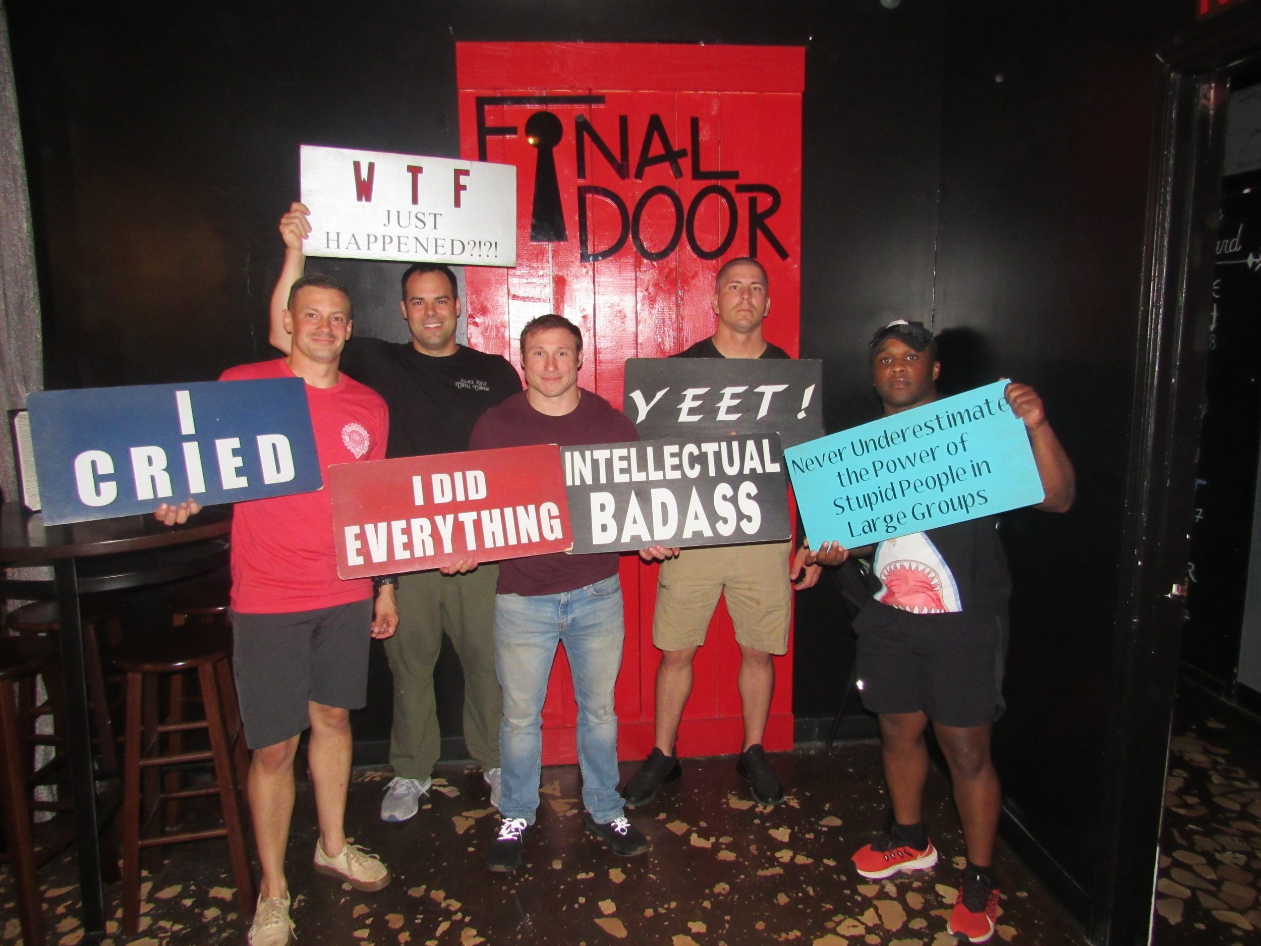 the-final-door-escape-room-columbia-sc-team-photos-10-11-22 (7).JPG