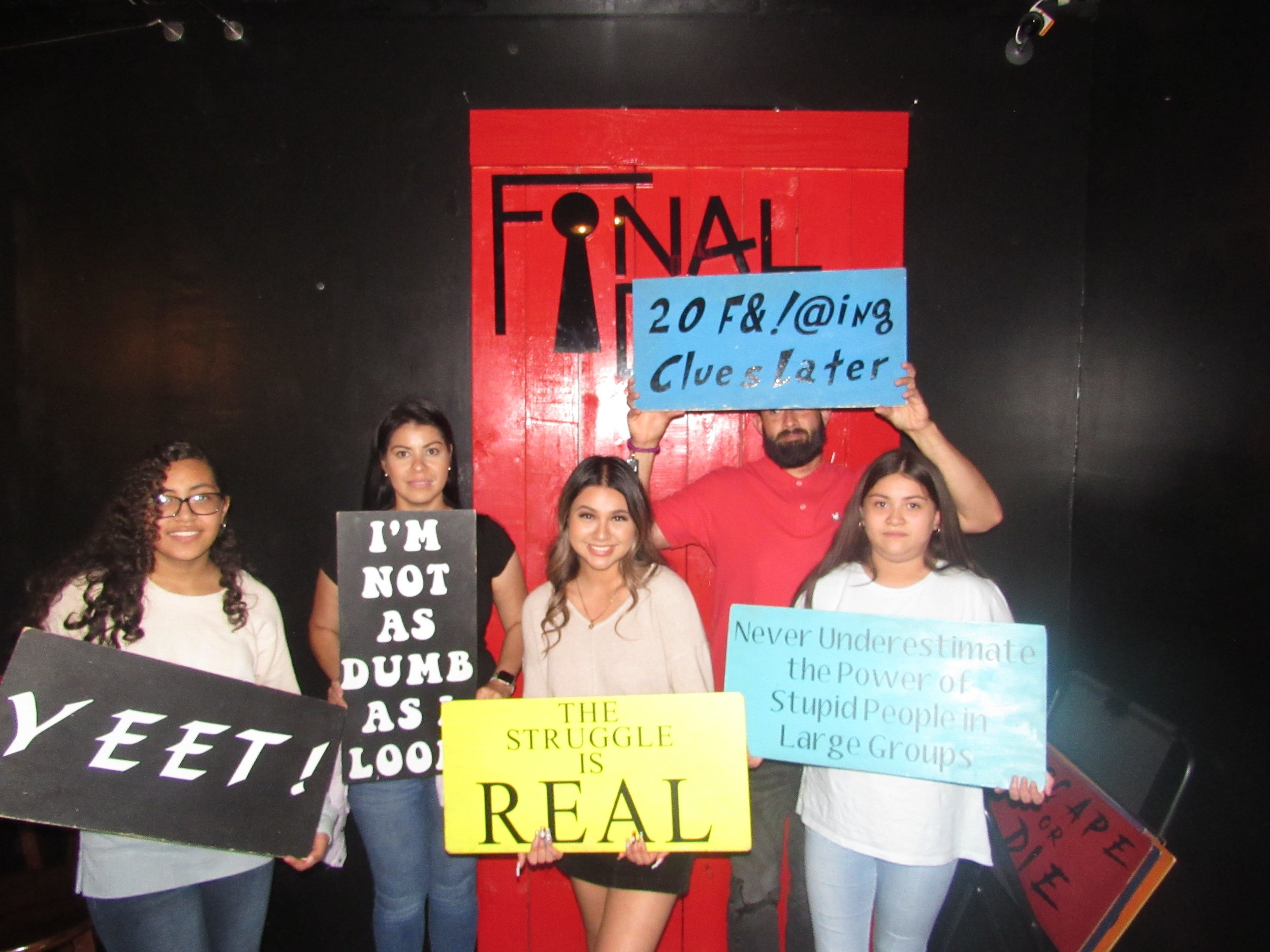 the-final-door-escape-room-columbia-sc-team-photos-10-15-22 (7).JPG