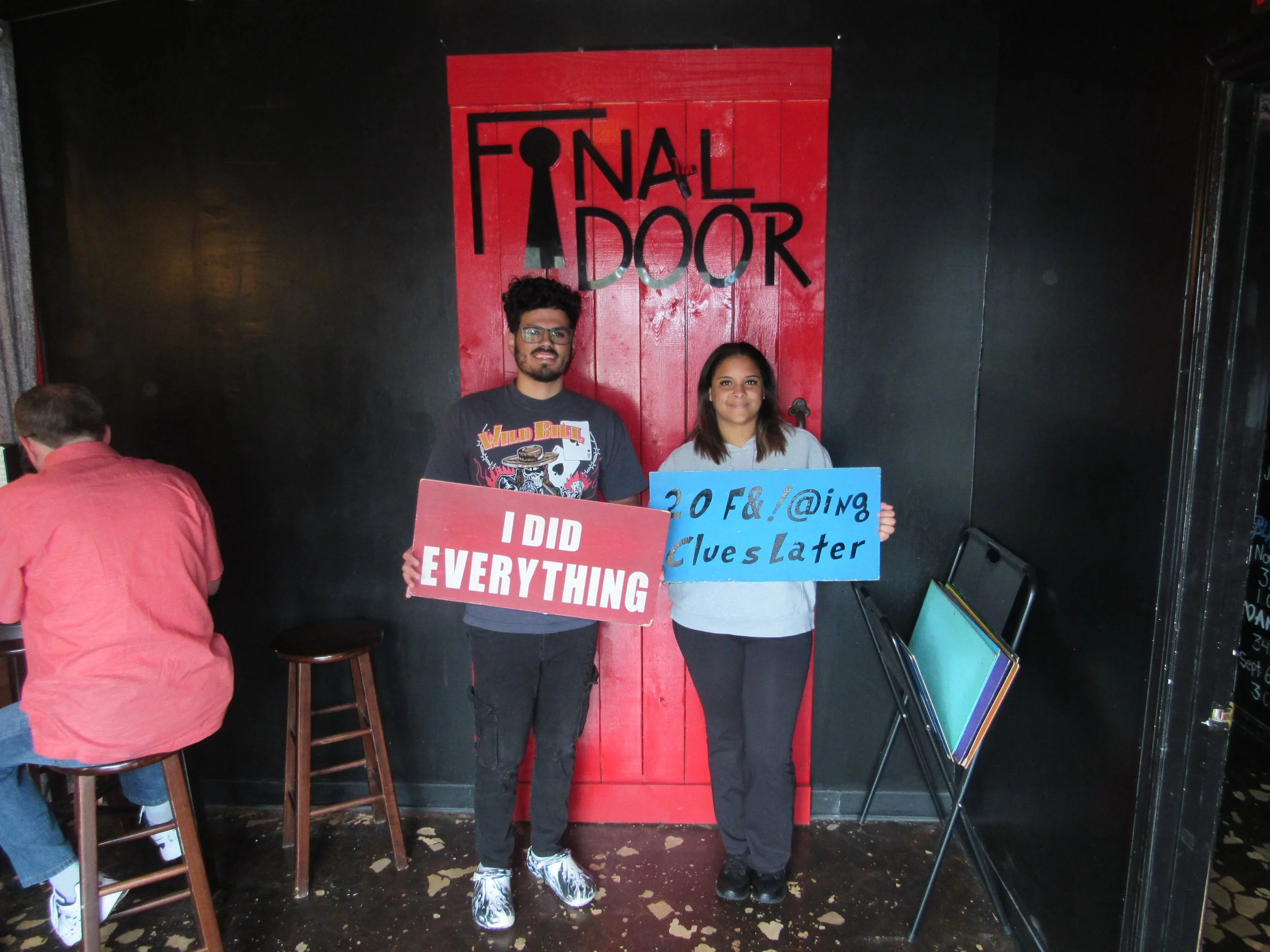 the-final-door-escape-room-columbia-sc-team-photos-11-05-22 (5).JPG