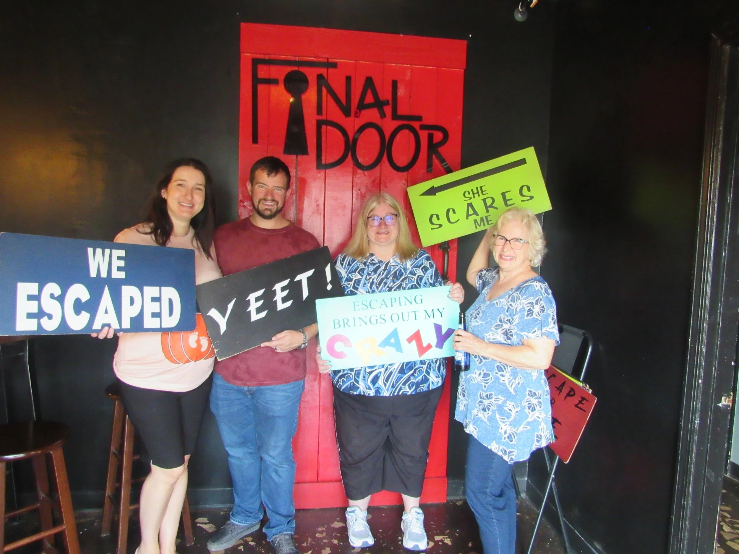 the-final-door-escape-room-columbia-sc-team-photos-11-05-22 (7).JPG