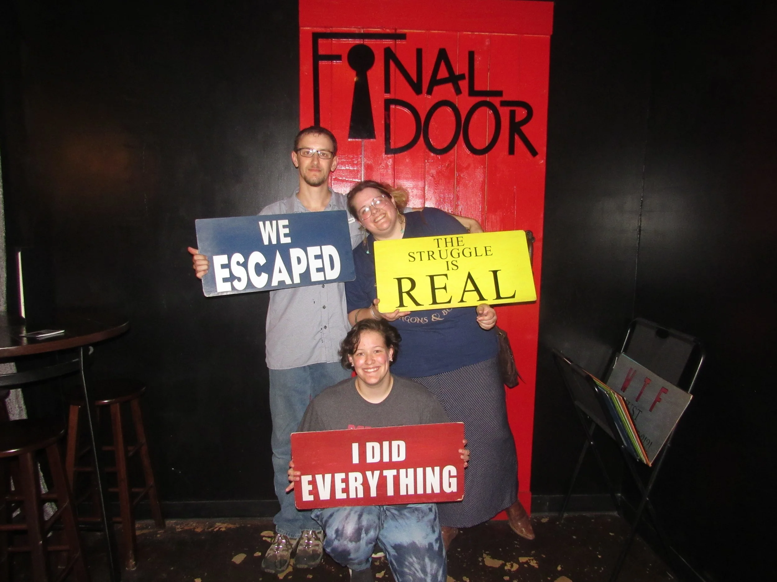 the-final-door-escape-room-columbia-sc-team-photos-11-11-22  (10).JPG