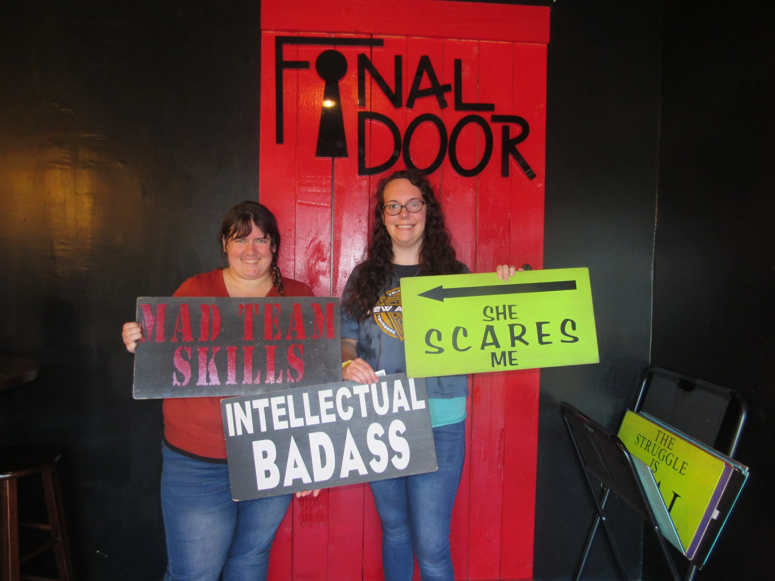 the-final-door-escape-room-columbia-sc-team-photos-11-13-22  (4).JPG